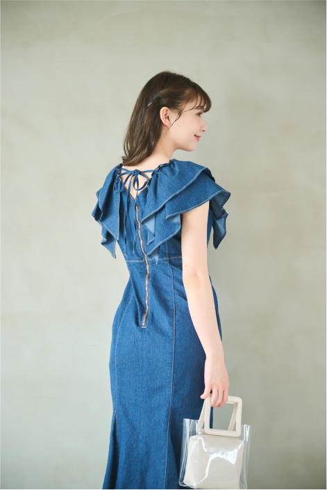 FRILL DETAIL ONE-PIECE