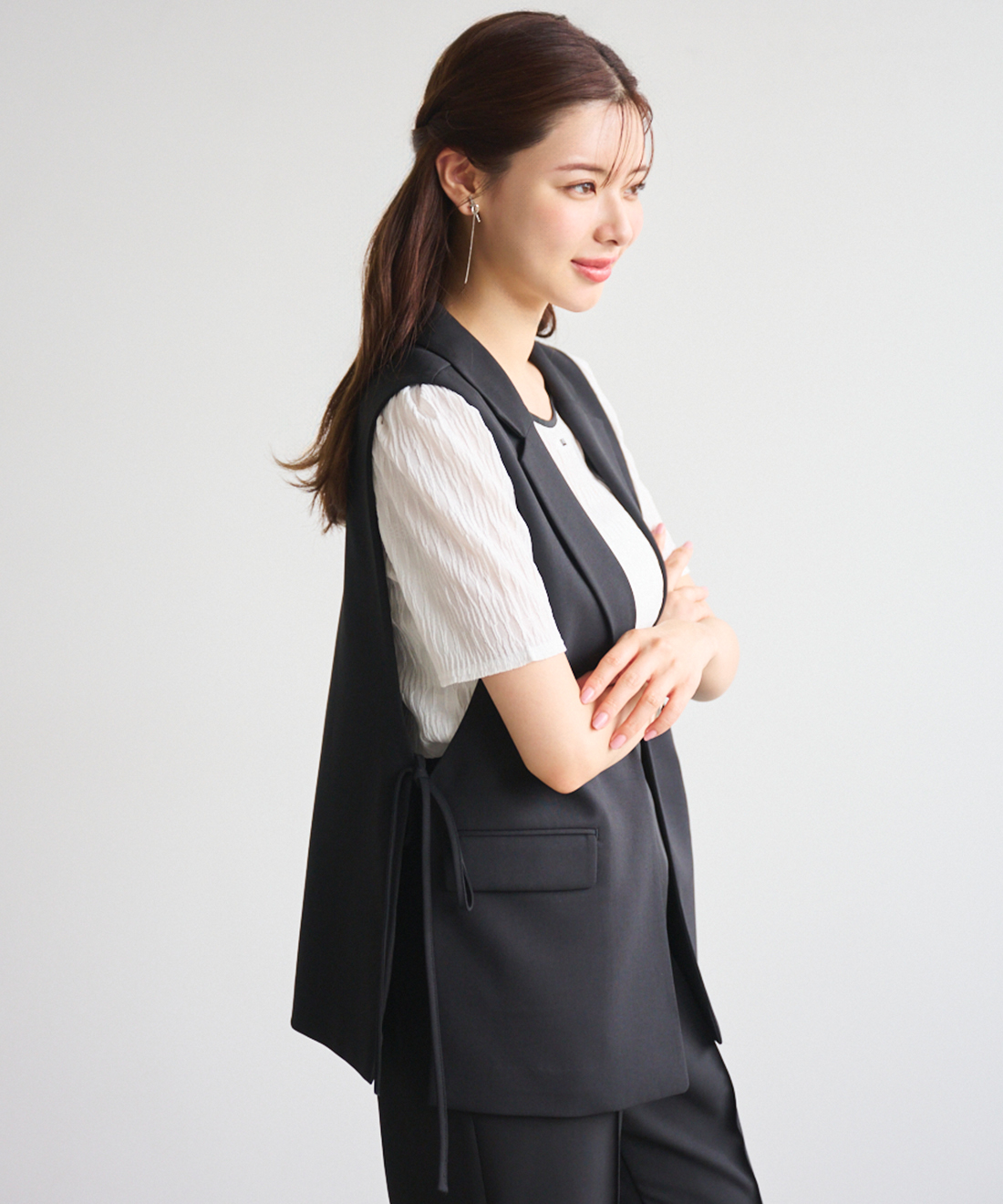 Drawer - kanaです。yori ボンディングジレ Drawer - 新品☆yori☆ ダブルクロスフリルジレ Drawerのベスト/ジレ