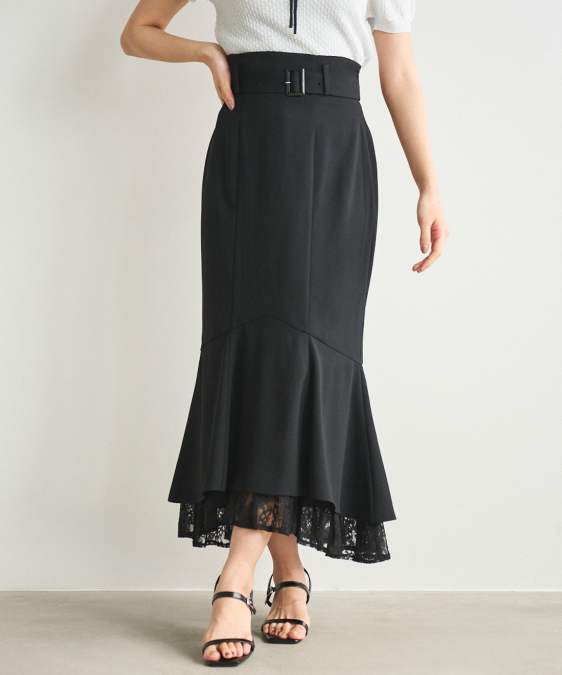 新品未使用　LILLIAN CARAT バックレースアップマーメイドスカート バックレースアップマーメイドスカート｜PETAL ONLINE（ペタル