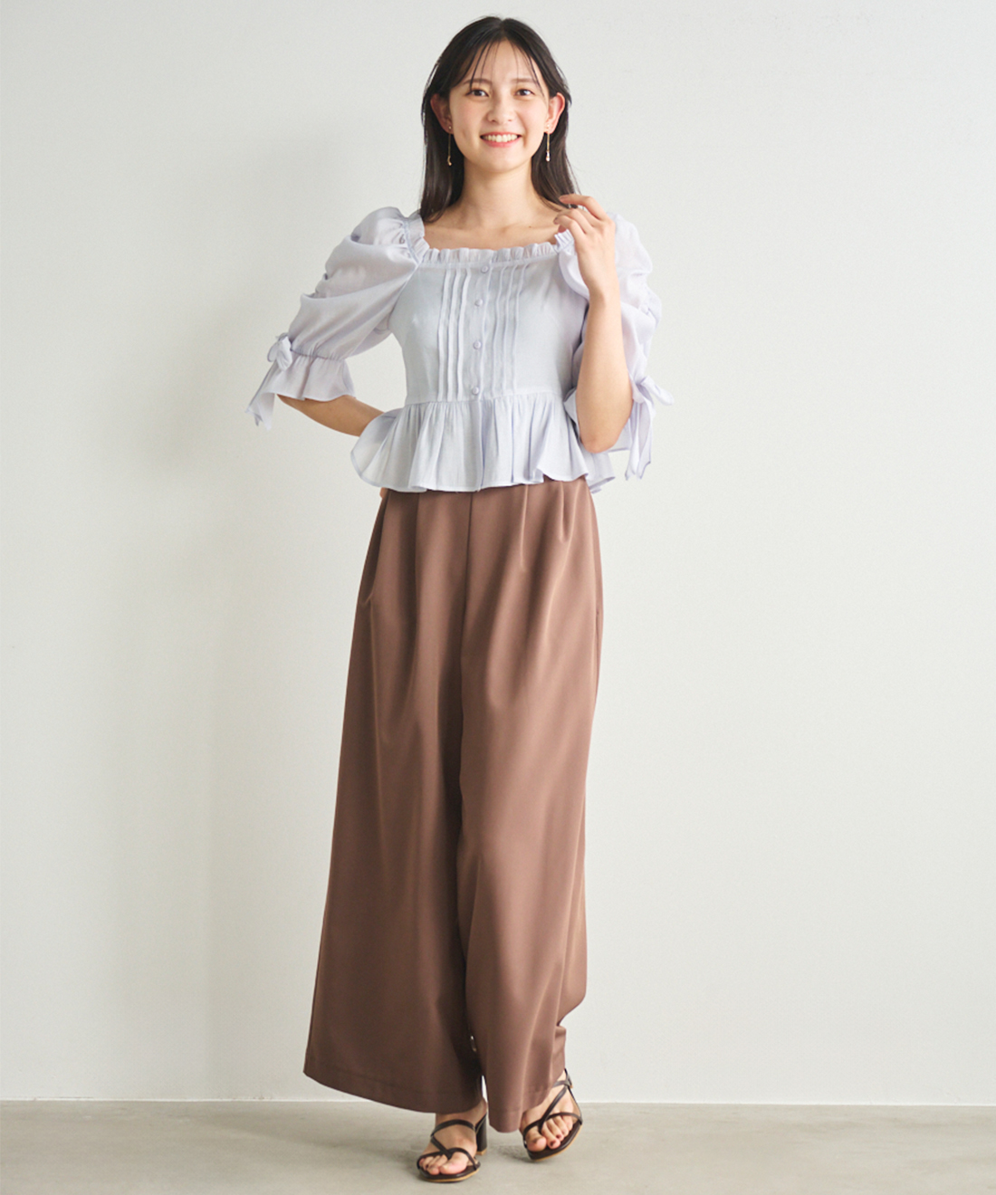 予約商品/LILLIAN CARAT リリアンカラット リボンスリーブピンタックブラウス 45518108 8月上〜9月上入荷予定  25FW 2025秋冬 キャンセル返品不可 リボンスリーブピンタックブラウス｜PETAL ONLINE（ペタル