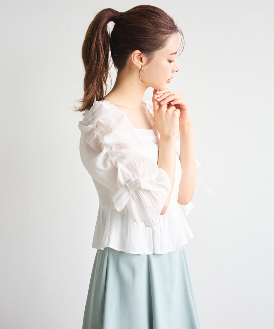 1〜3日以内に発送/LILLIAN CARAT リリアンカラット リボンスリーブピンタックブラウス 45518108  25FW 2025秋冬 キャンセル返品不可 リボンスリーブピンタックブラウス｜PETAL ONLINE（ペタル