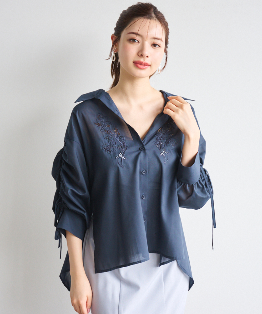 エンブロイダリードロストシアーシャツ｜PETAL ONLINE（ペタルオンライン）