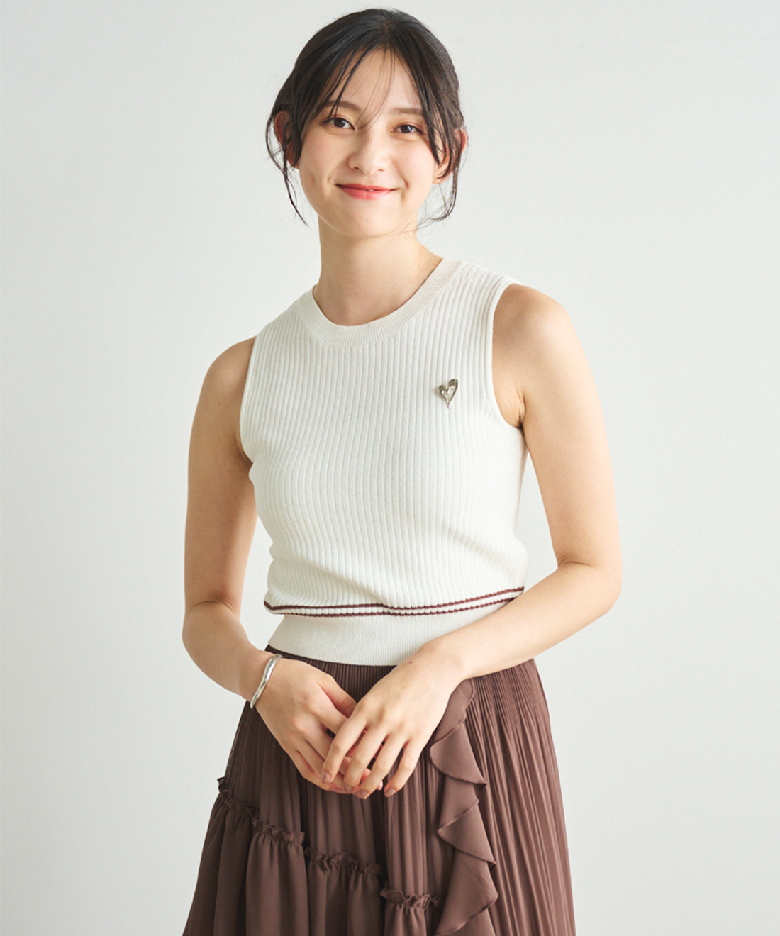 ハートブローチ付きニット｜PETAL ONLINE（ペタルオンライン）