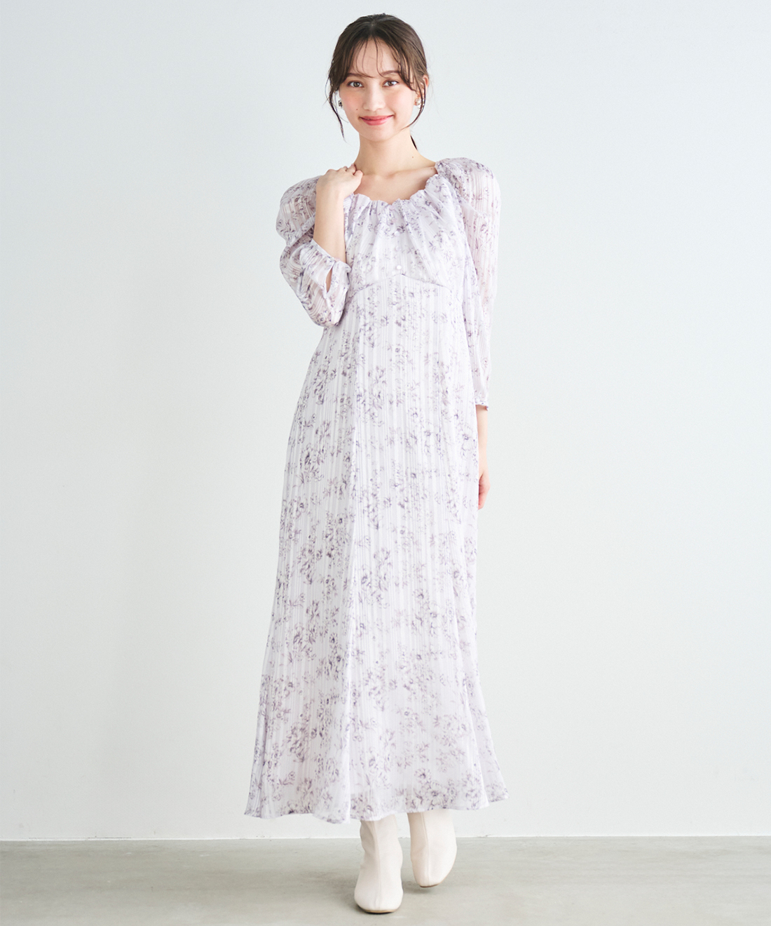 ラメジャガードフラワープリントワンピース｜PETAL ONLINE