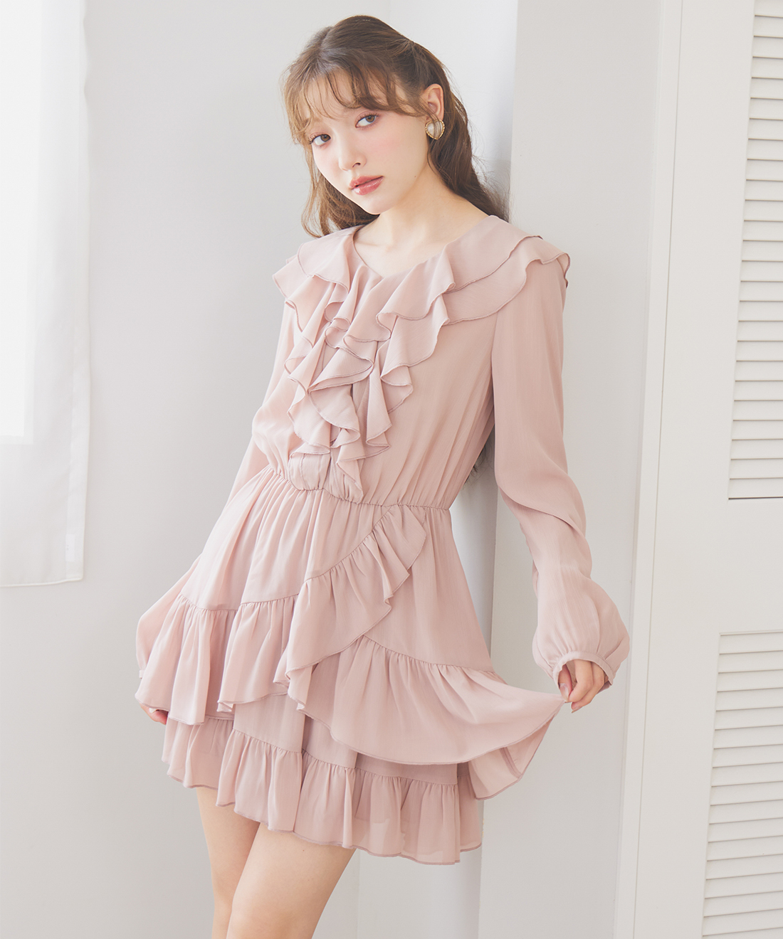 heve PEONY ペプラムブラウス 新品未使用タグ付）HEVE（ヘイヴ） PEONYペプラムBL ホワイト