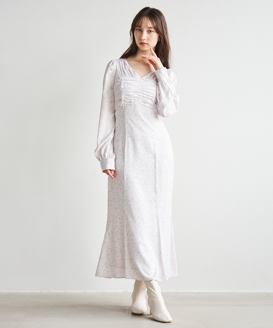 ベリーグラッセギャザーワンピース｜PETAL ONLINE（ペタルオンライン）