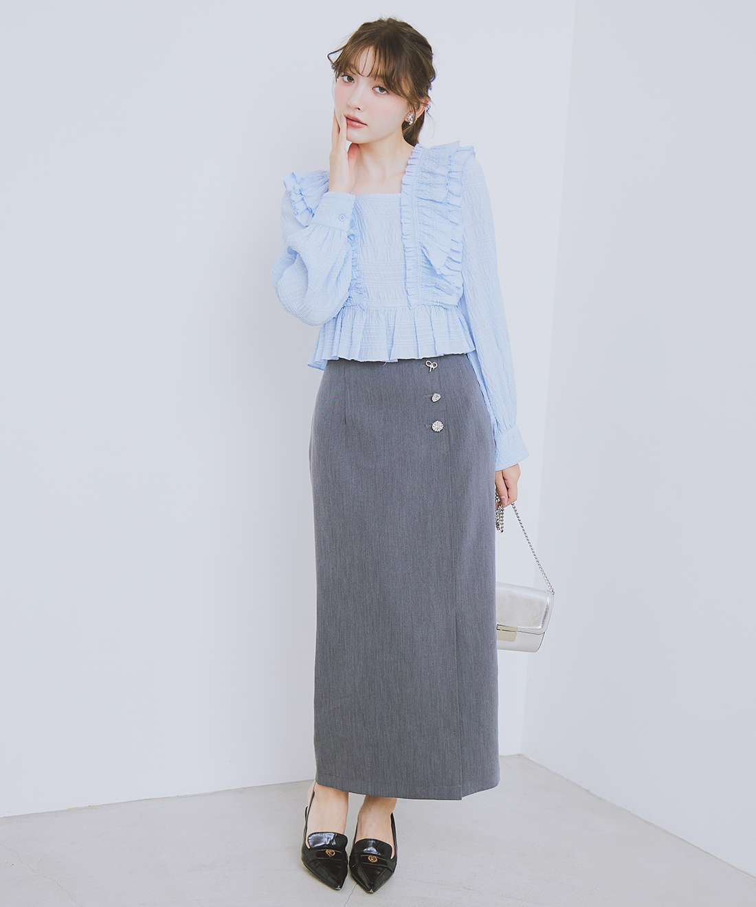 ebureのタイトスカート ebure(エブール)｜ブルーフラワーレース タイトスカート/ブルー