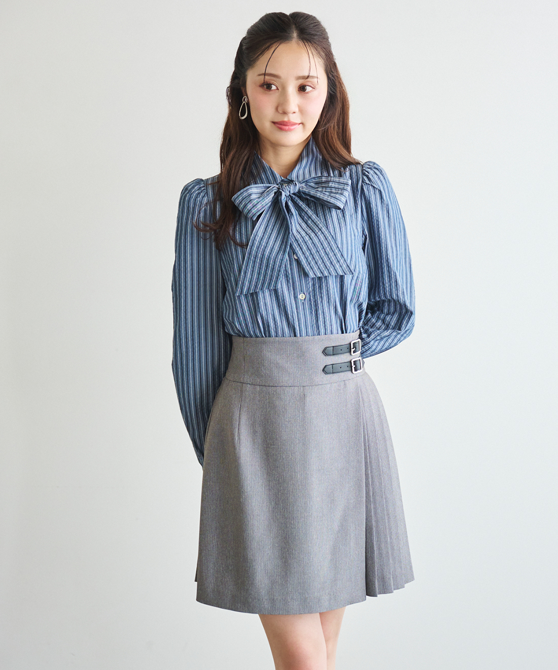 【希少】PRADA プリーツ ラップ ミニスカート プリーツラップミニスカート｜PETAL ONLINE（ペタルオンライン）