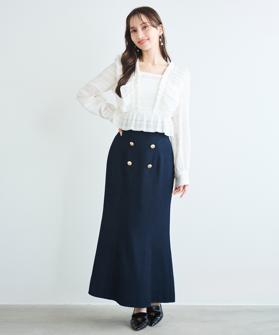 美品✨シャネル ココボタン　タイトスカート デニム ロング スリット 36 679032ec606b0.webp