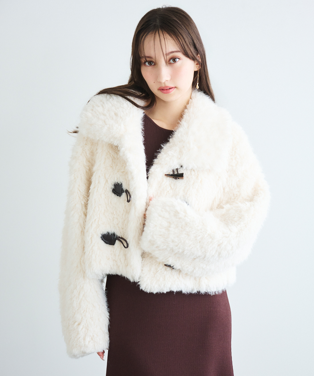 【美品】レリアン ファー ダッフルコート ファスナー サイズ11 ホワイト 白 フェイクファーダッフルコート｜PETAL ONLINE（ペタルオンライン）