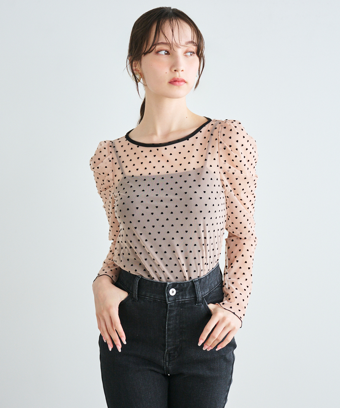 SeaRoomlynn フロッキーHeart Back Uシアートップス 白 SeaRoomlynn フロッキーHeart Back Uシアートップス 白 - メルカリ