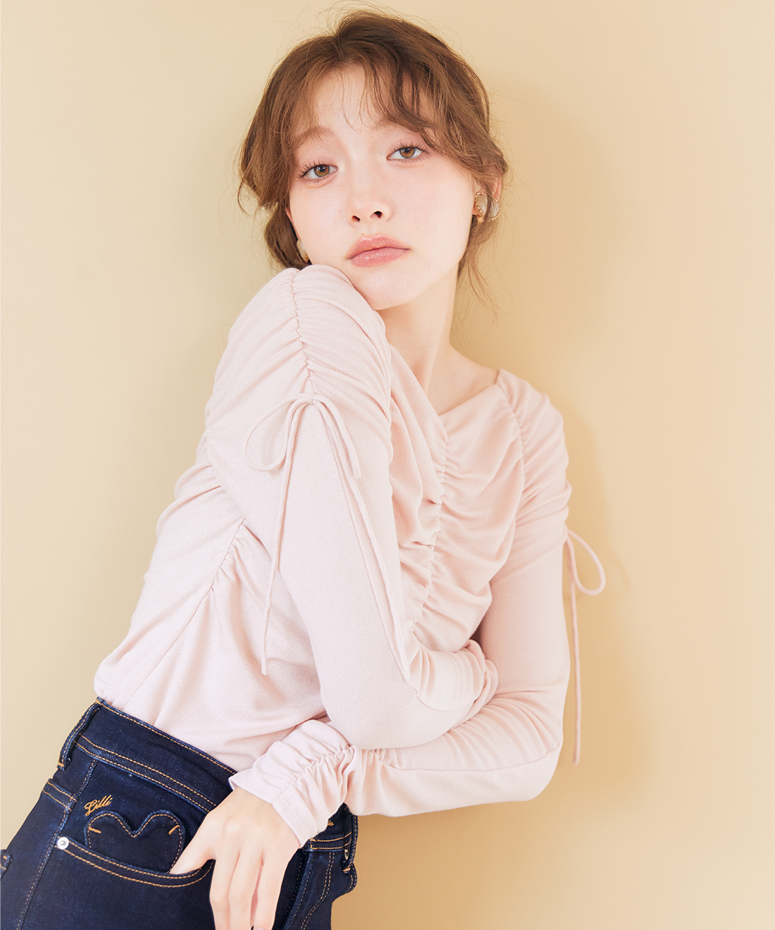 ギャザーデザイントップス|PETAL ONLINE(ペタルオンライン) ギャザーデザイントップス|PETAL ONLINE(ペタルオンライン)