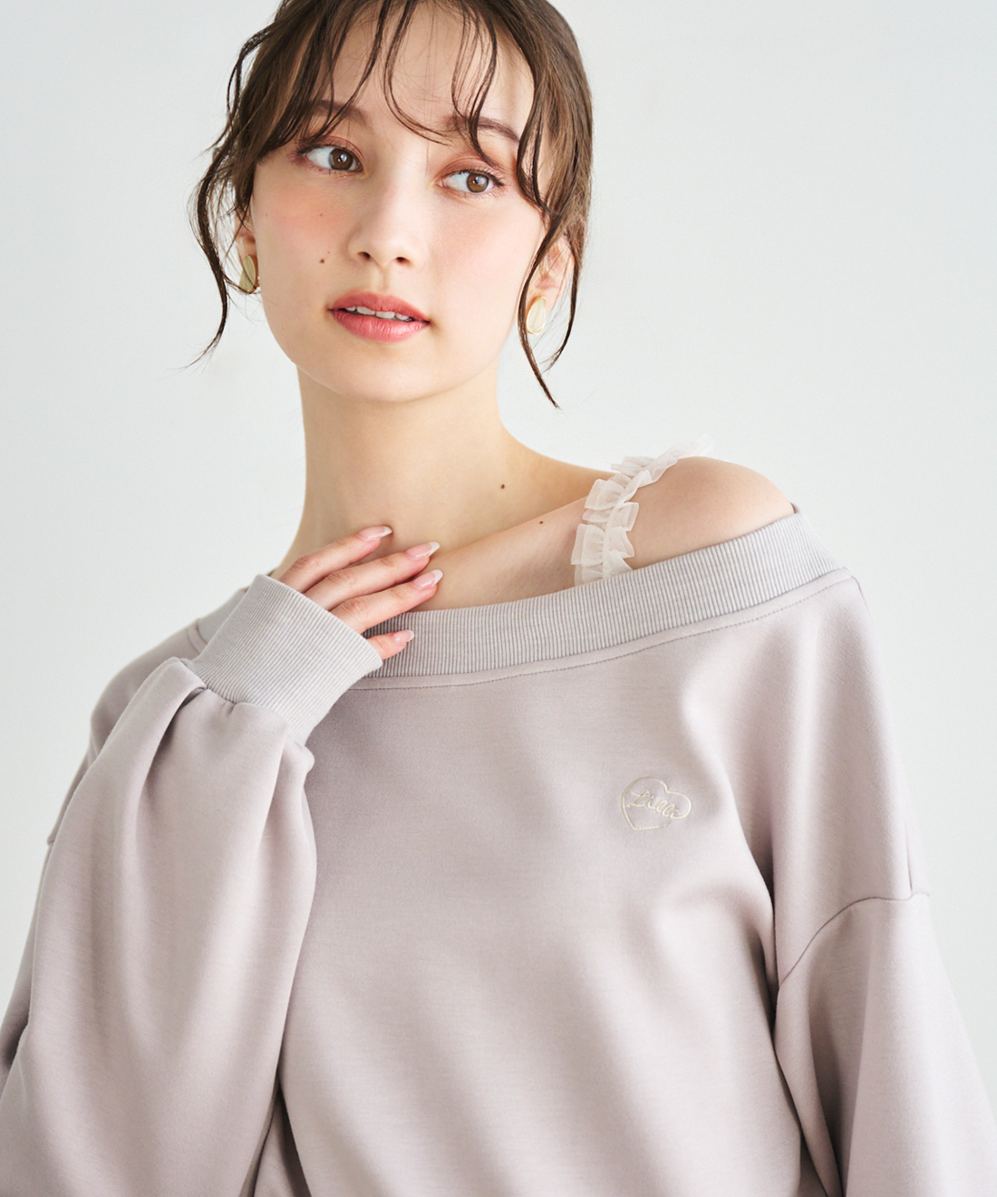 ボンディングオフショルスウェット ボンディングオフショルトップス｜PETAL ONLINE（ペタルオンライン）