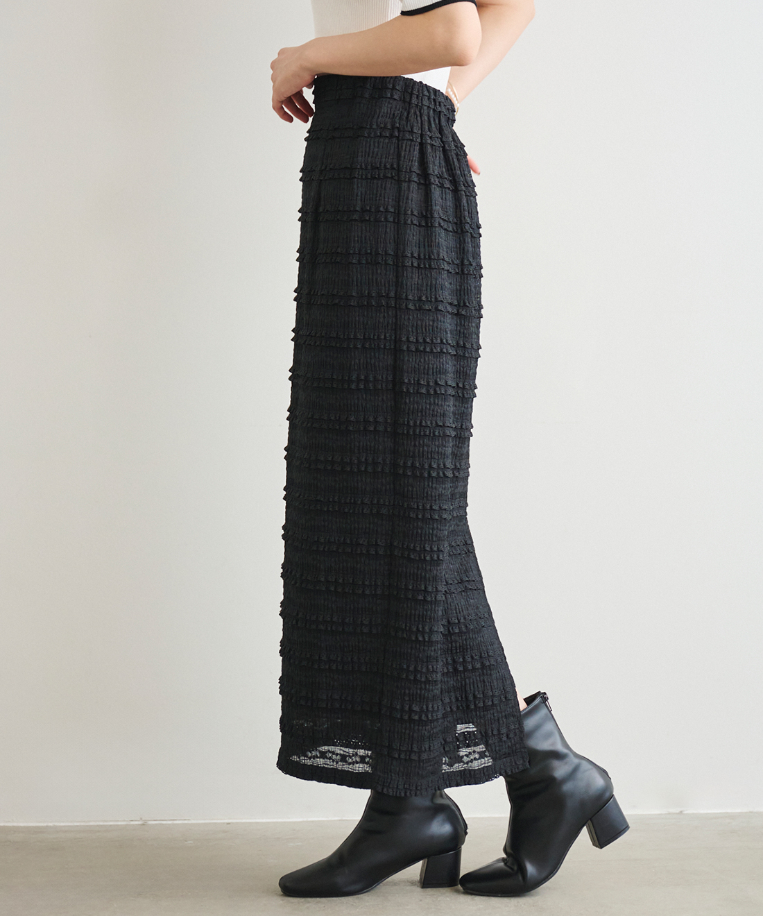 フリルカットタイトスカート｜PETAL ONLINE（ペタルオンライン）