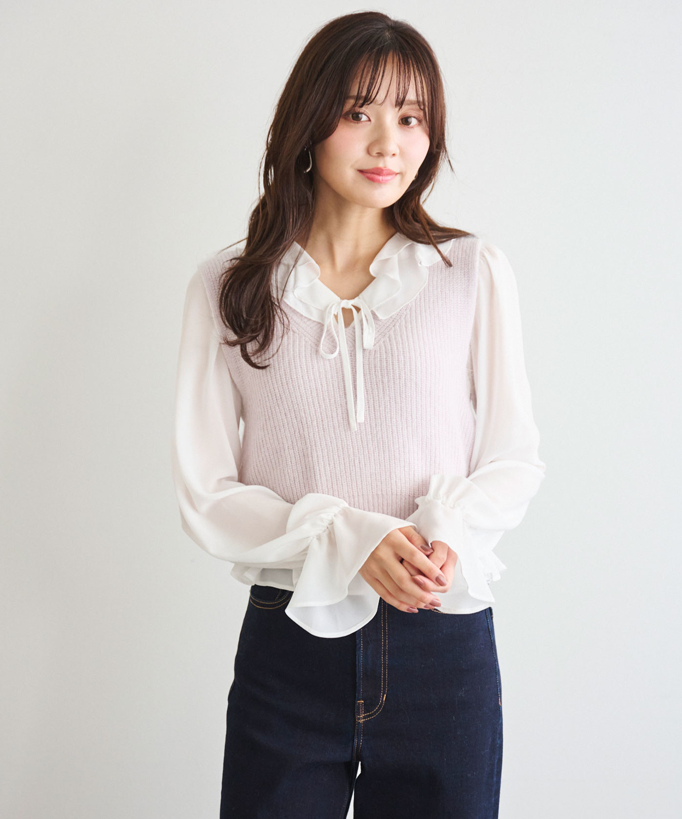 apricot_aineページ モノグラムベスト – BUNNY APARTMENT