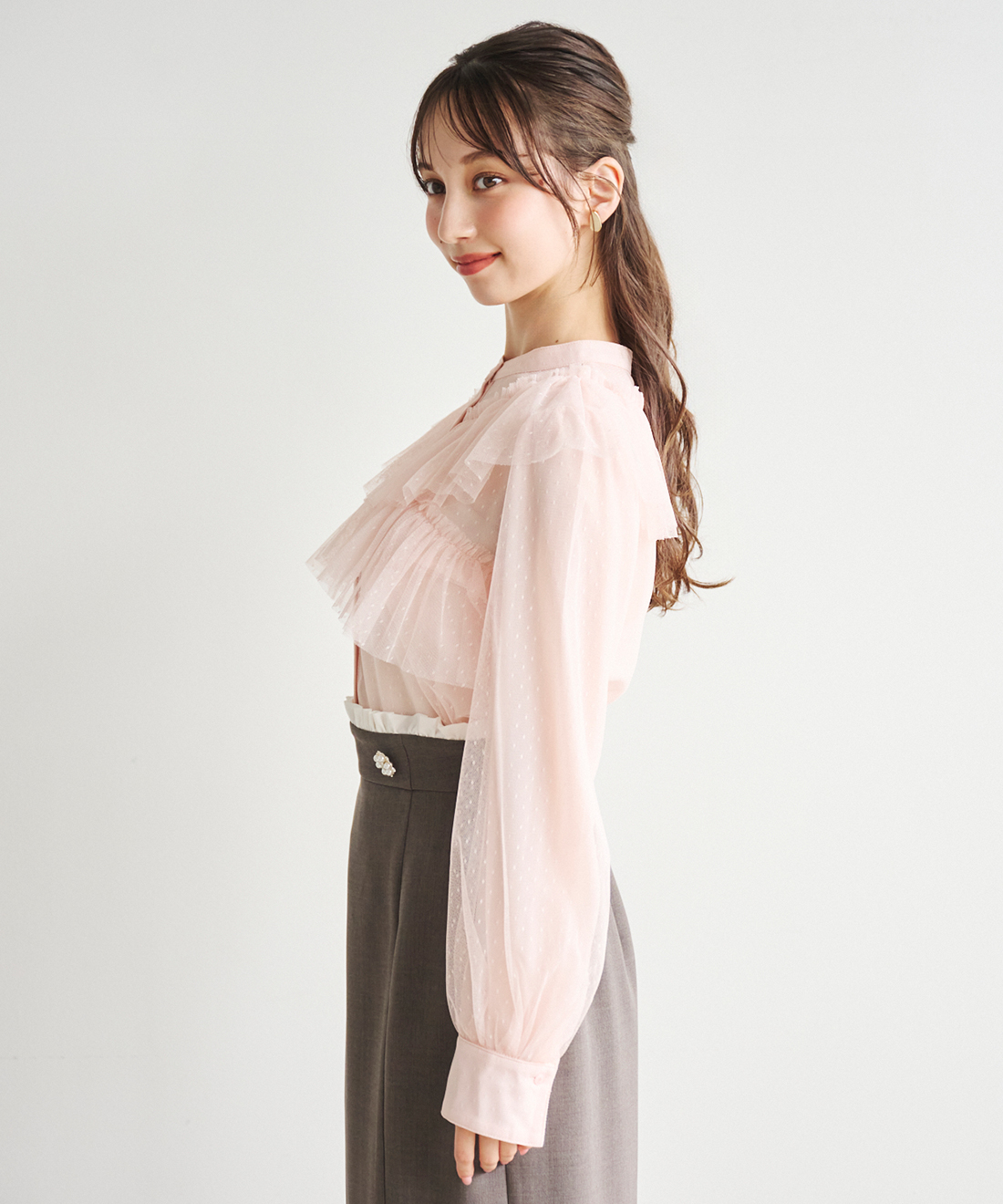 microwaveフリル付きピンクチュールトップス ナイスクラップ NICE CLAUP 【OLIVE des OLIVE】フリルチュール