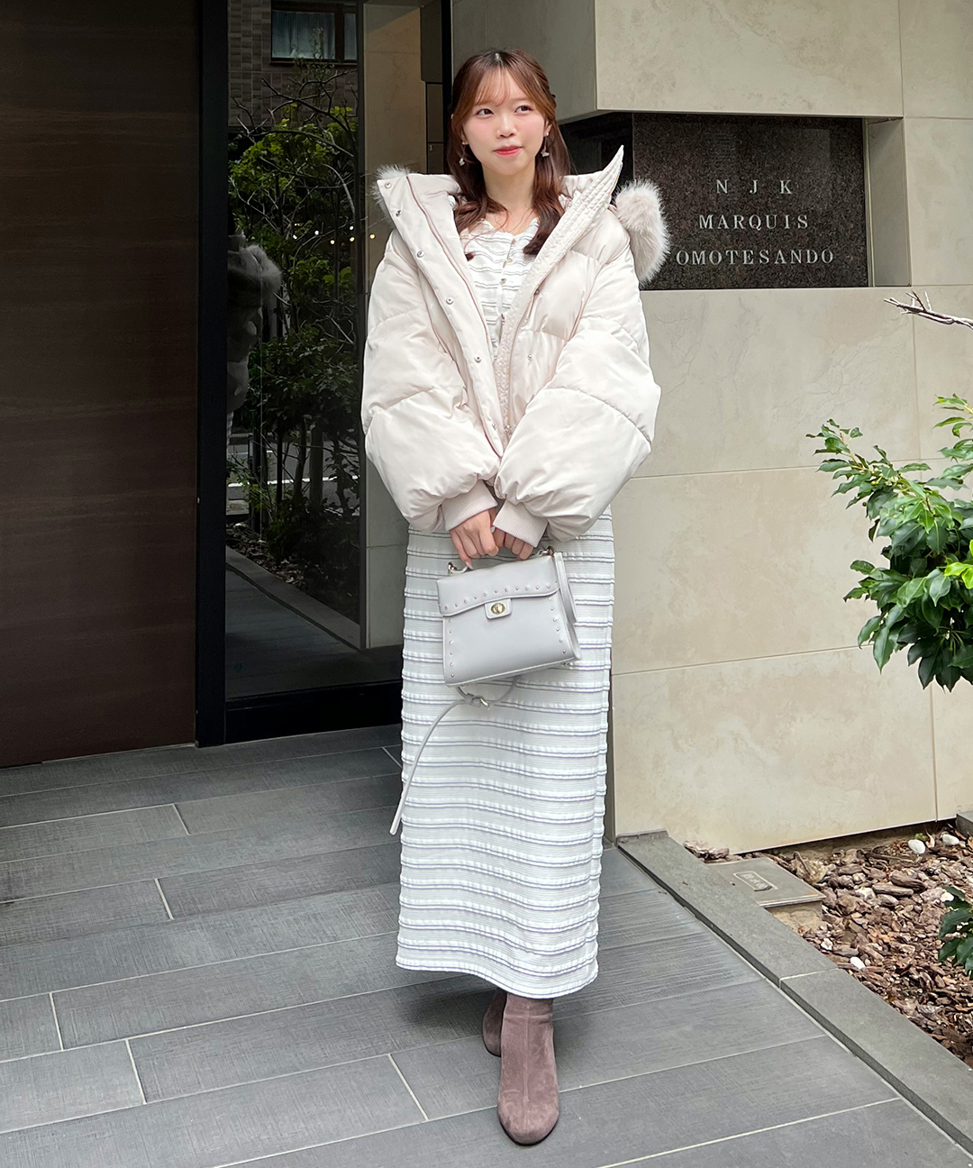 ONLINE限定カラーあり】フェイクファーパフィーショートコート｜PETAL