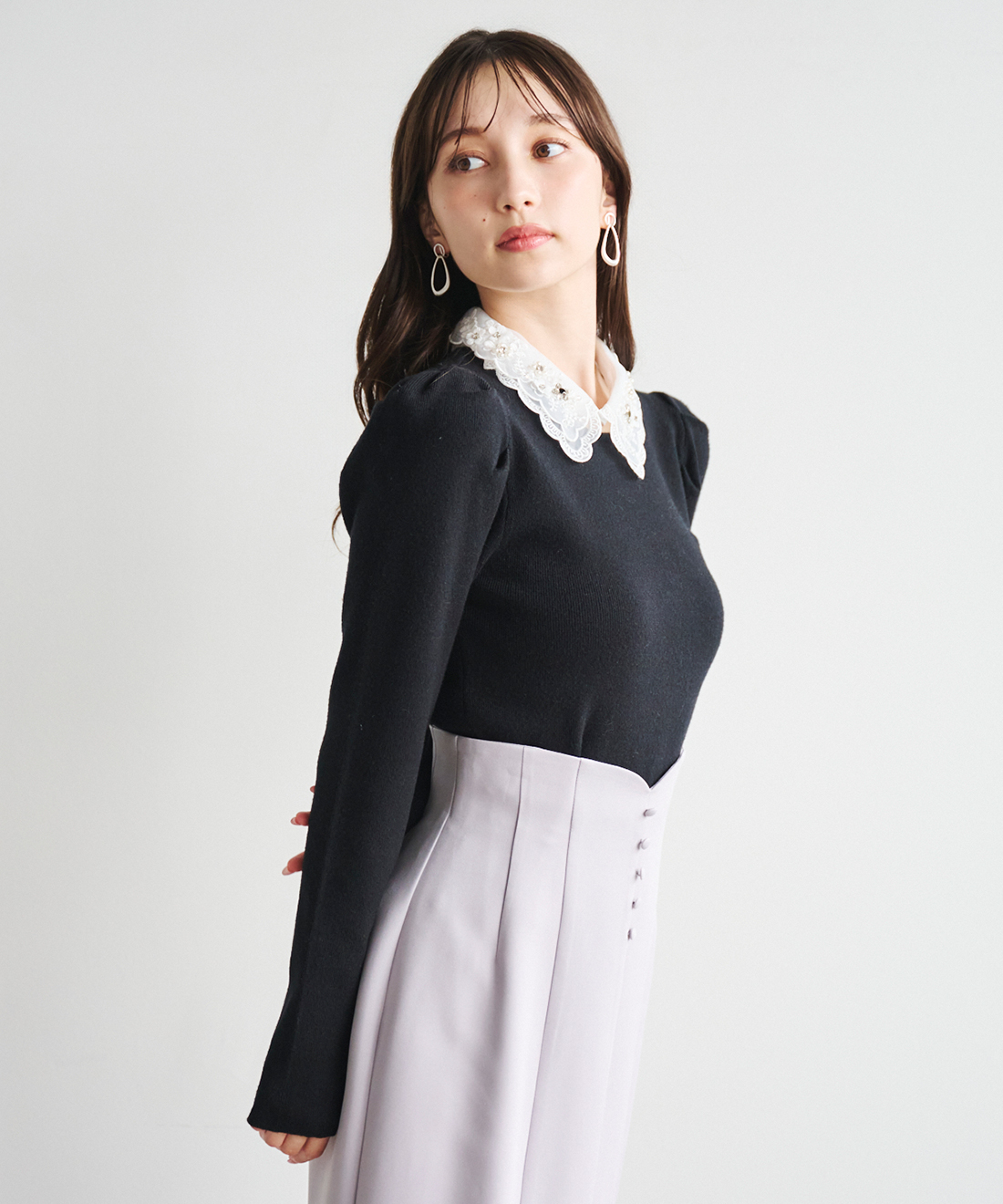 ビーダル 016/016 ビジューレース衿付きニット｜PETAL ONLINE（ペタルオンライン）