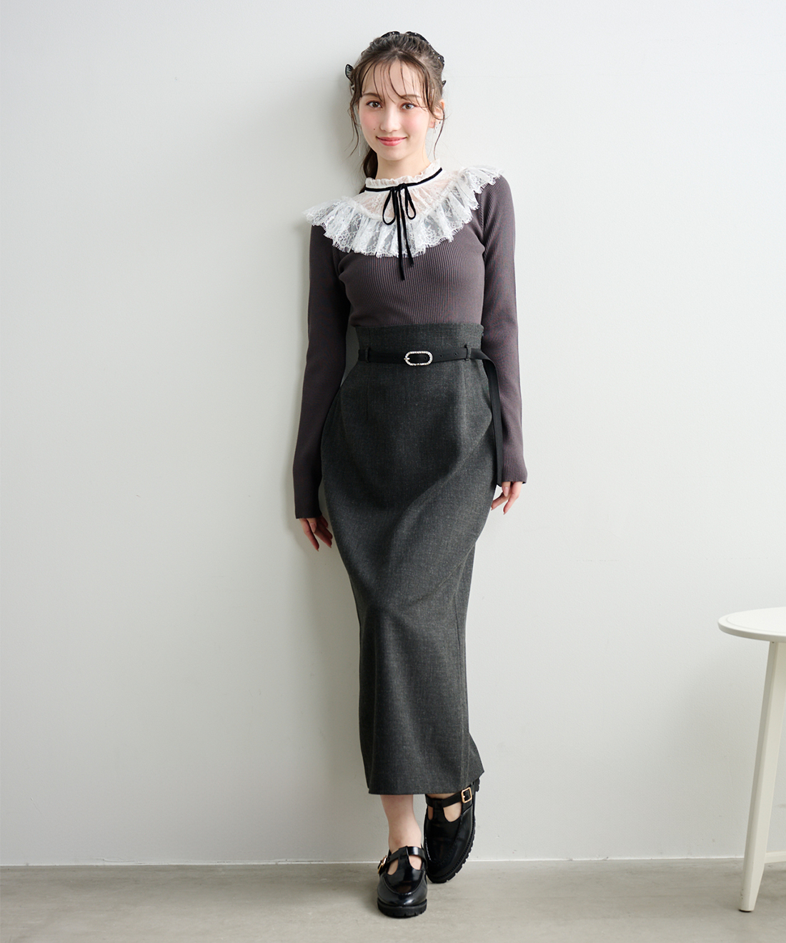 ビジューベルトタイトスカート｜PETAL ONLINE（ペタルオンライン）