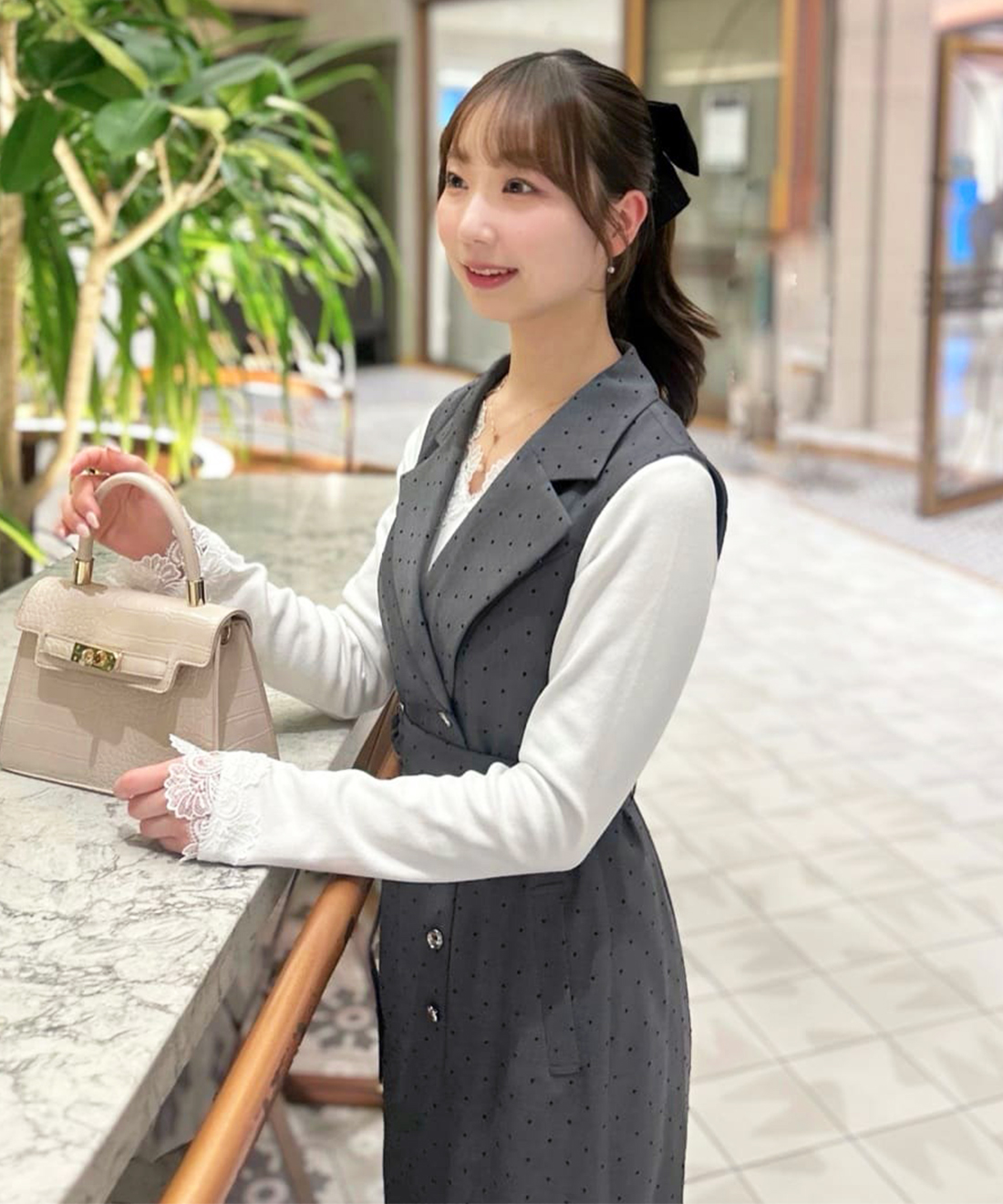 【新品】リリアンカラット　レースデザイントップス レースデザイントップス｜PETAL ONLINE（ペタルオンライン）