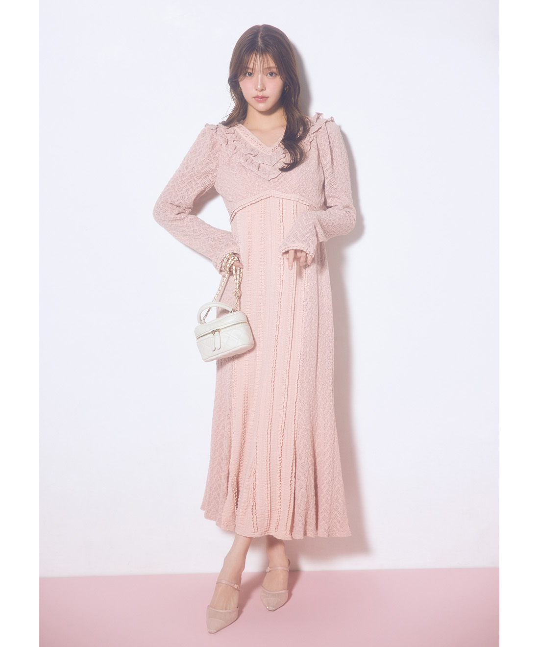 レースデザインカットワンピース｜PETAL ONLINE（ペタルオンライン）