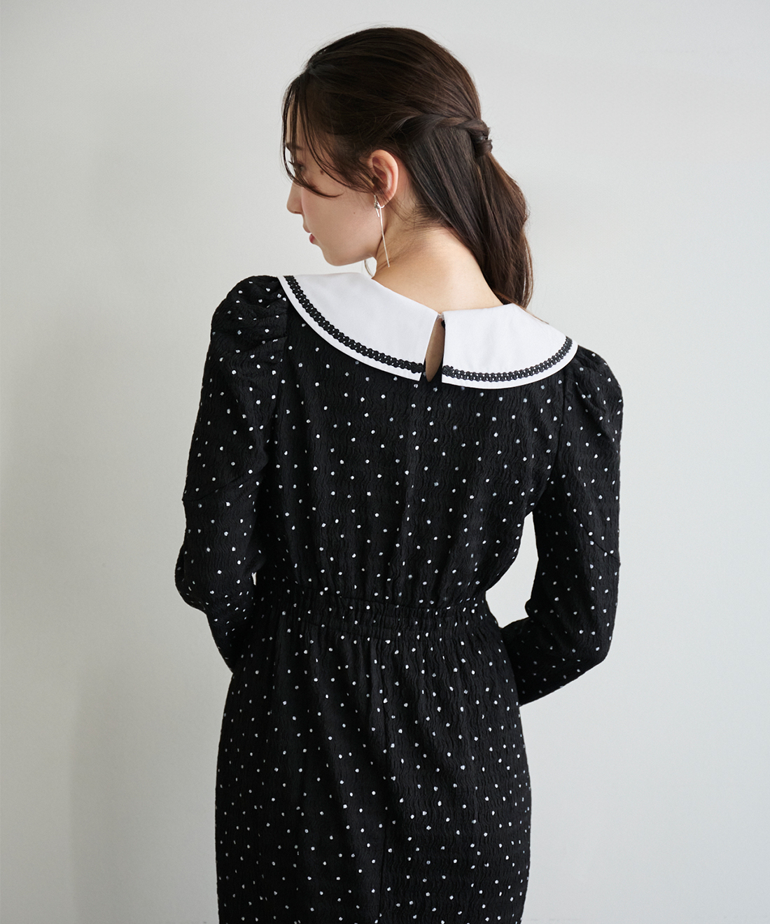 バイカラーデザインカットワンピース｜PETAL ONLINE（ペタルオンライン）