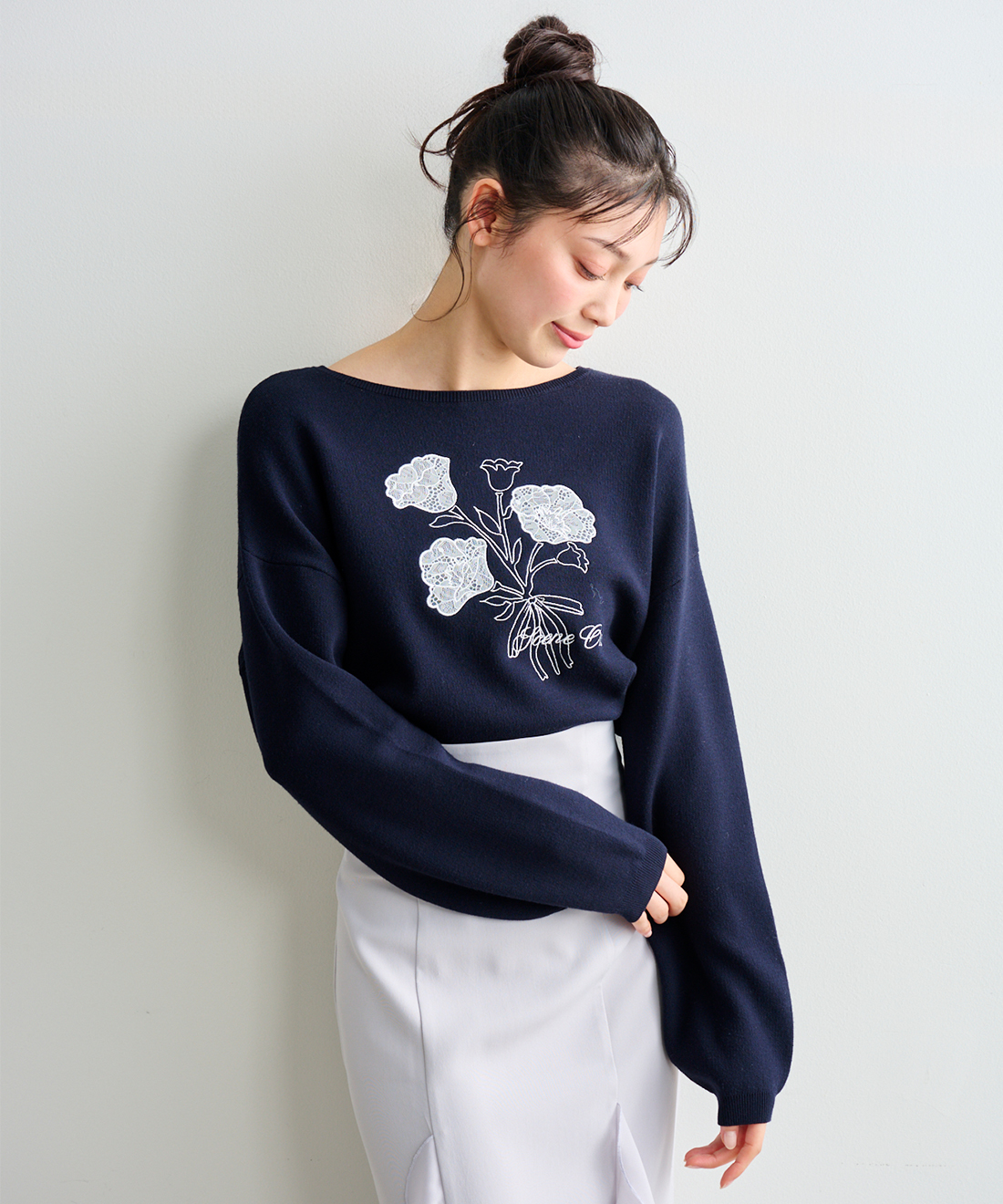 レース刺繍フラワーニット｜PETAL ONLINE（ペタルオンライン）