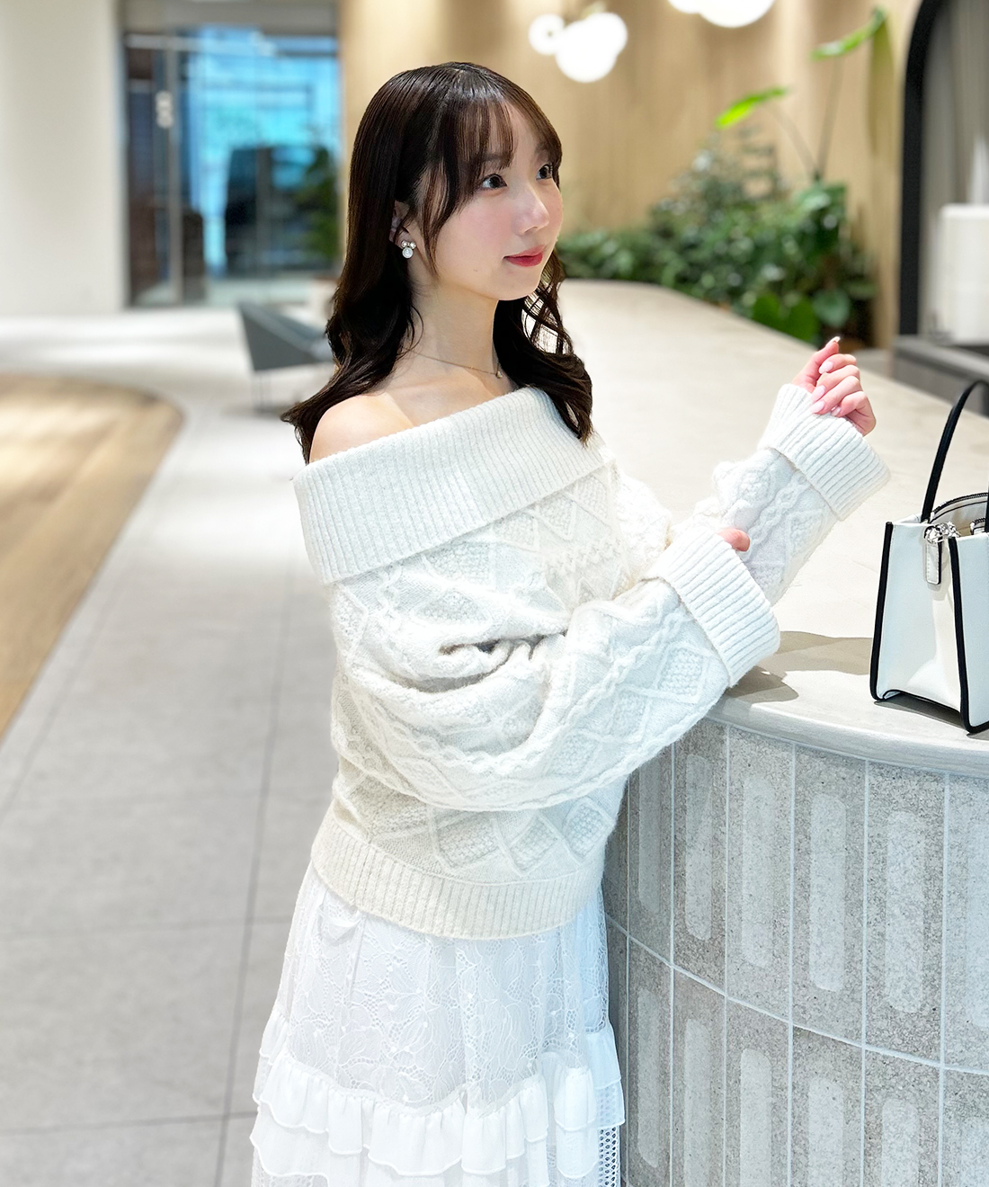 【こじこじ♡ 】LILLIAN CARAT レースフリルニット SALE50%OFF】LILLIAN CARAT リリアンカラット レースフリルニット