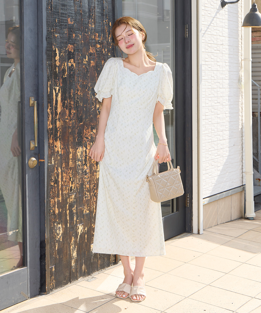 リトルフラワーボリュームスリーブワンピース｜PETAL ONLINE（ペタル