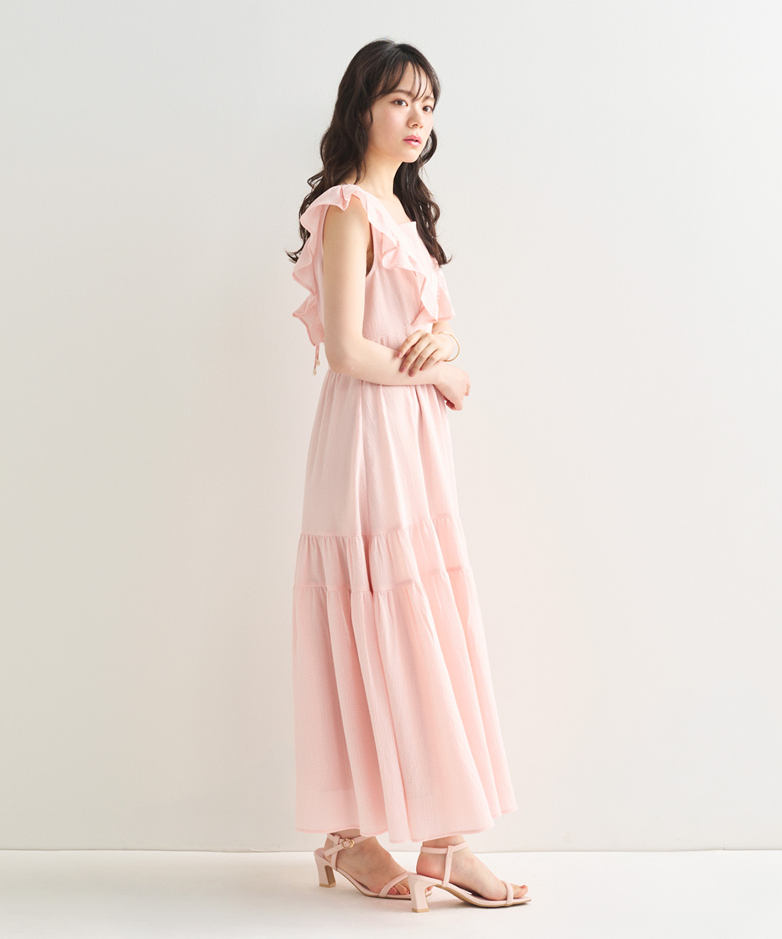 バックシャンデザインティアードワンピース｜PETAL ONLINE（ペタル