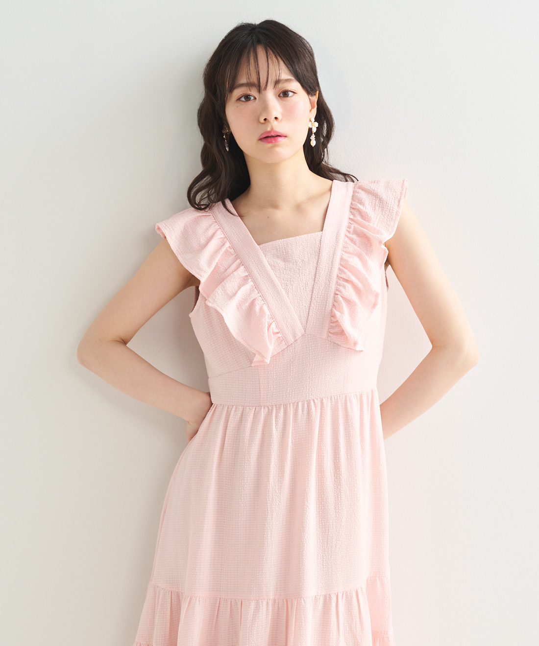 バックシャンデザインティアードワンピース｜PETAL ONLINE（ペタル