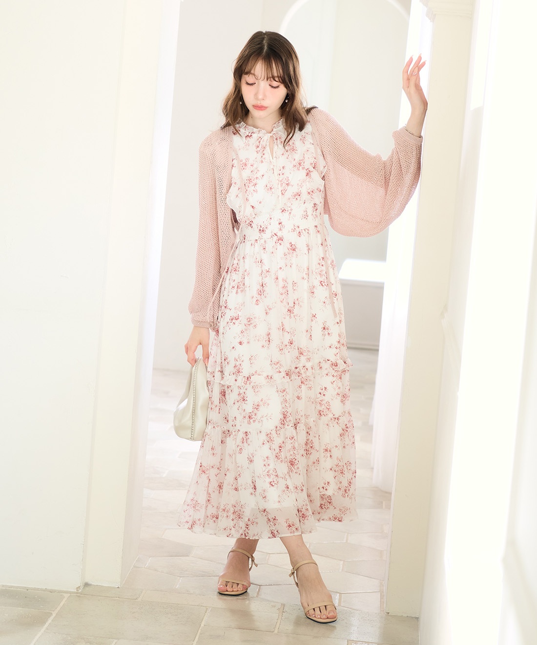 フラワープリントシアーティアードワンピース｜PETAL ONLINE（ペタル