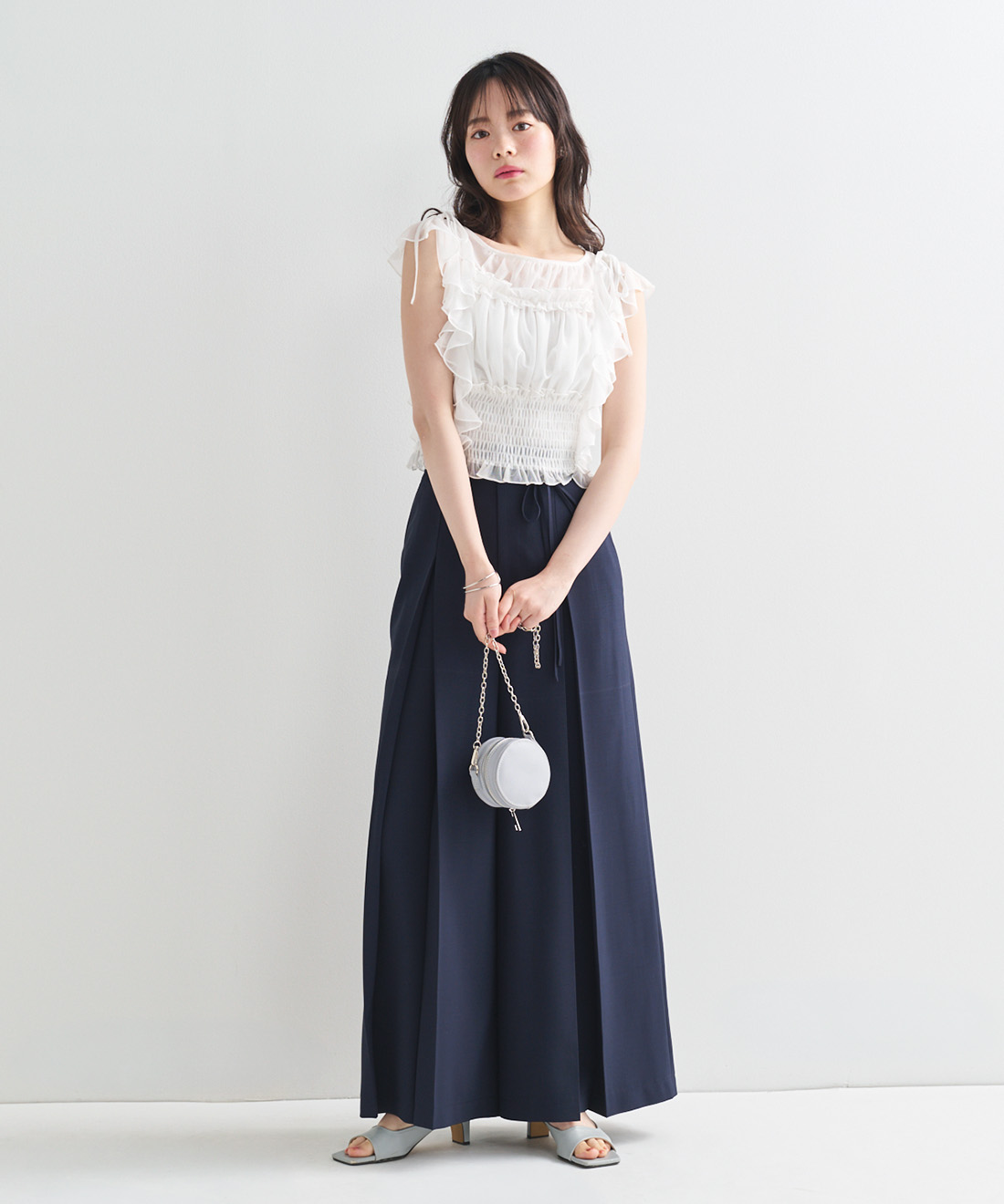 フロントタックワイドパンツ｜PETAL ONLINE（ペタルオンライン）