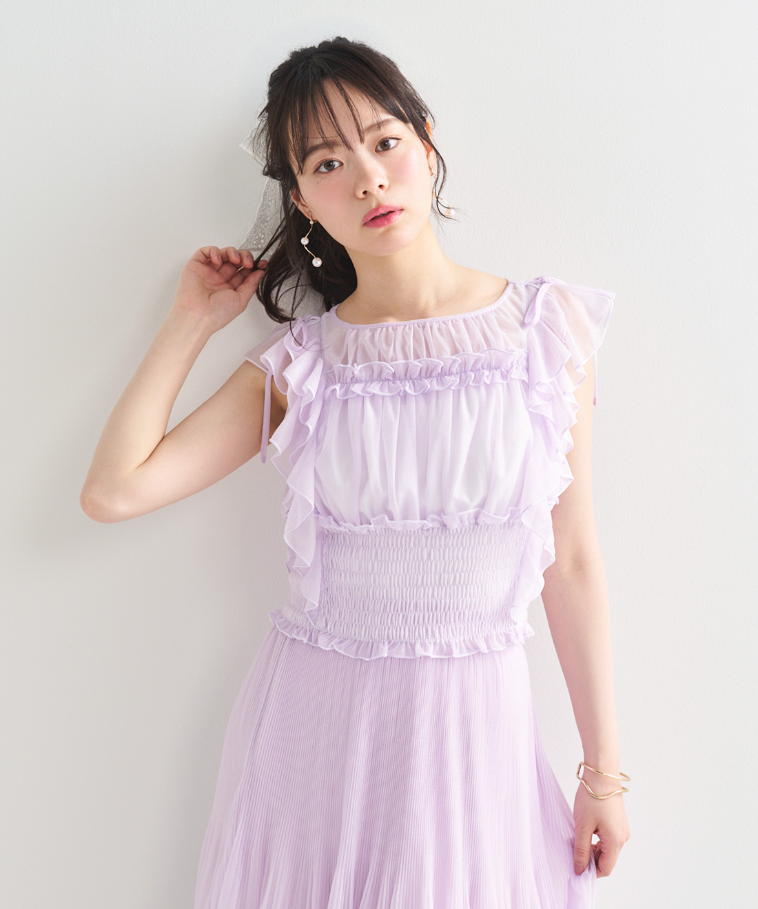 紫のチューリップ　ギャザーたっぷりフリルタンクトップハンドメイド シャーリングフリルトップス｜PETAL ONLINE（ペタルオンライン）