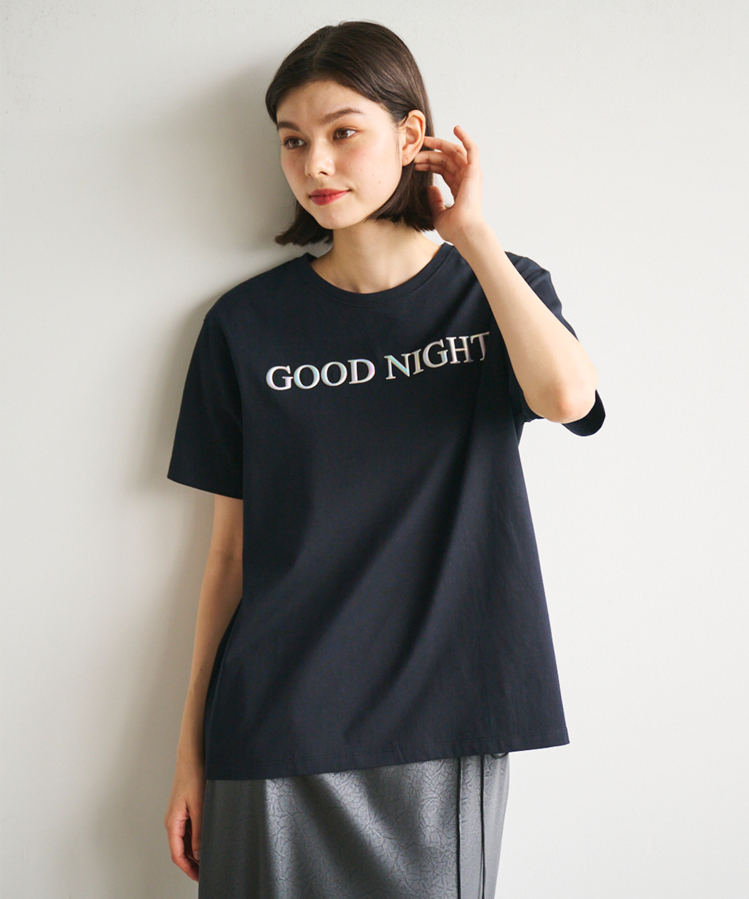メタリック型押しプリントTシャツ｜PETAL ONLINE（ペタル