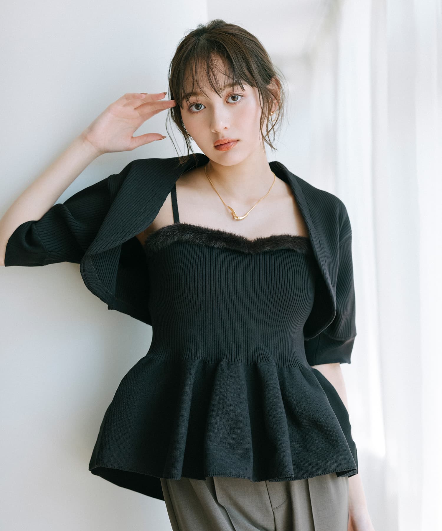 cocodeal ペプラムニットキャミソール＆ミニボレロ cocodeal ペプラムニットキャミソール＆ミニボレロ（COCODEAL