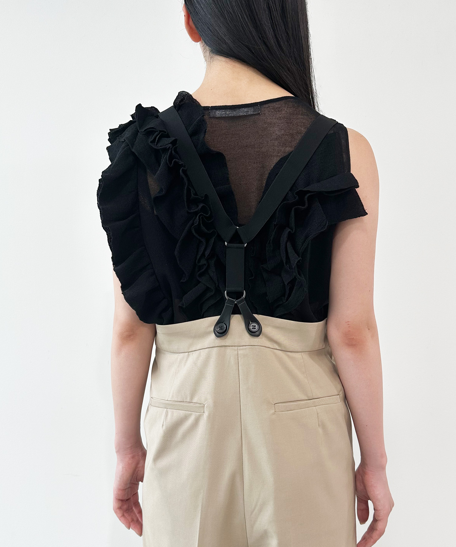 新品タグ付 COCODEAL 24AW シアーノースリーブフリルニット ブラック 新品タグ付 COCODEAL 24AW シアーノースリーブフリルニット