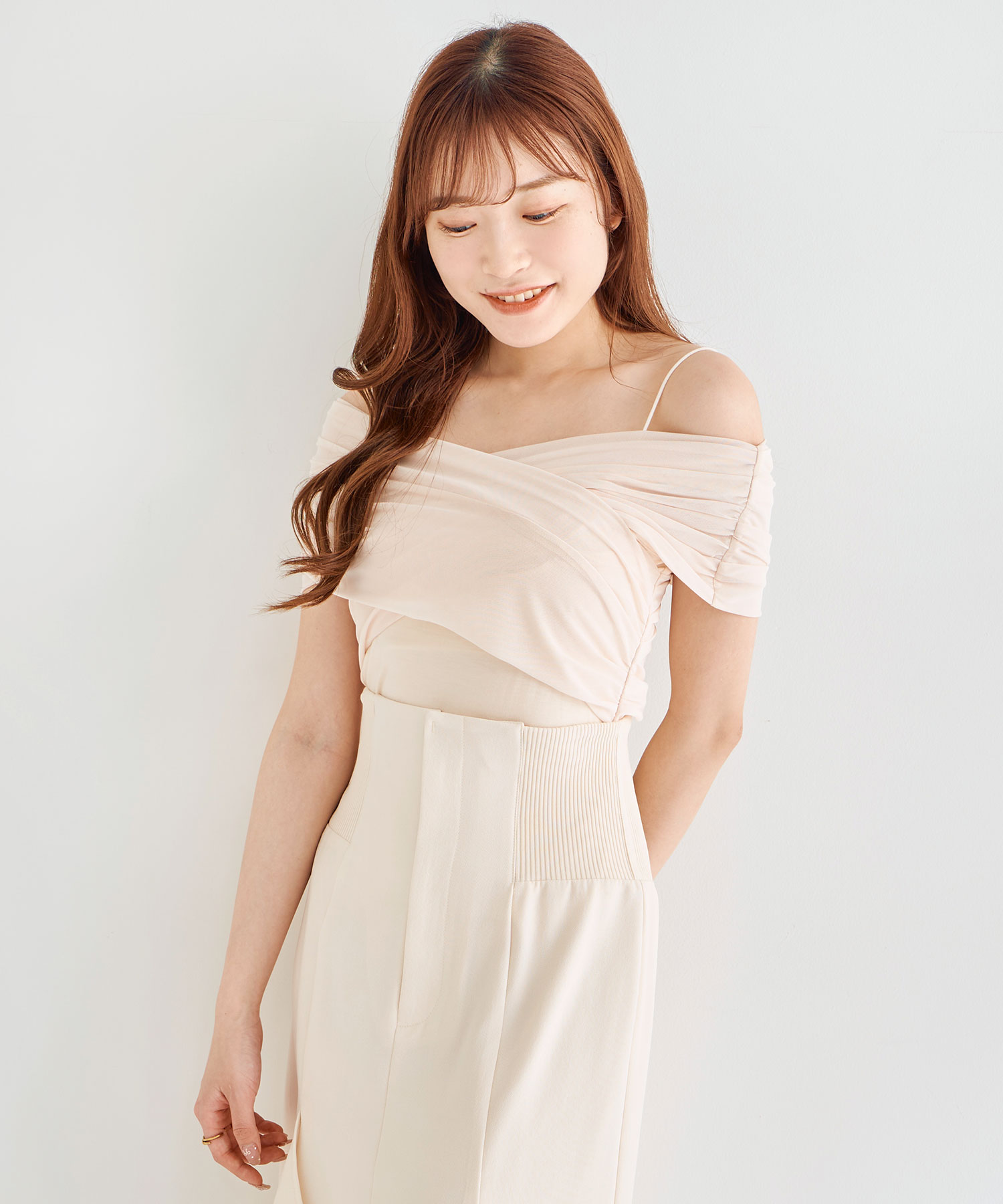 人気が高い クロスデザインメッシュトップス｜PETAL ONLINE（ペタルオンライン） トップス