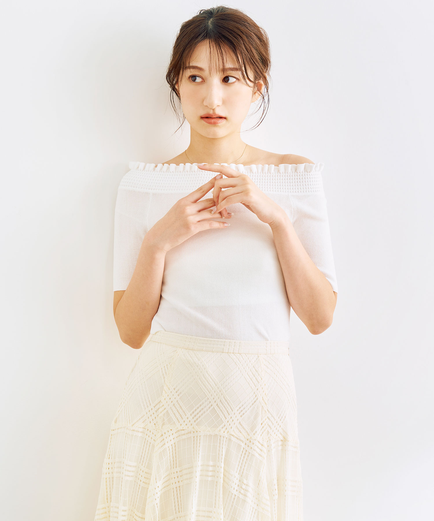 GOLDS♡フード付き♡2way袖♡フロントチェーン♡オフショルカーディガン♡白 GYDAライン オフショルシャギーニットトップス｜ジェイダの通販