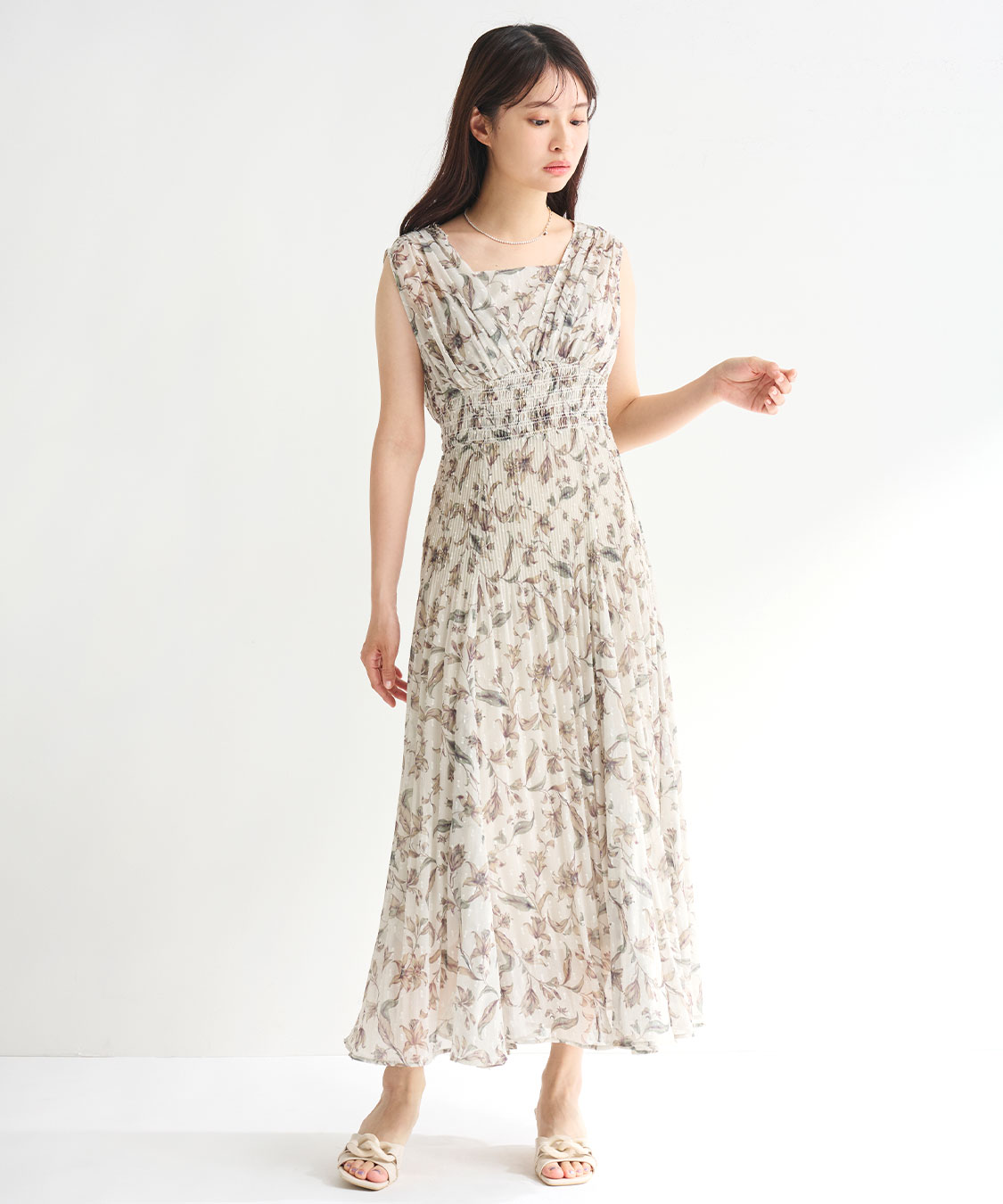 年末のプロモーション大特価！ ショルダーギャザーフラワープリントワンピース｜PETAL ONLINE ワンピース