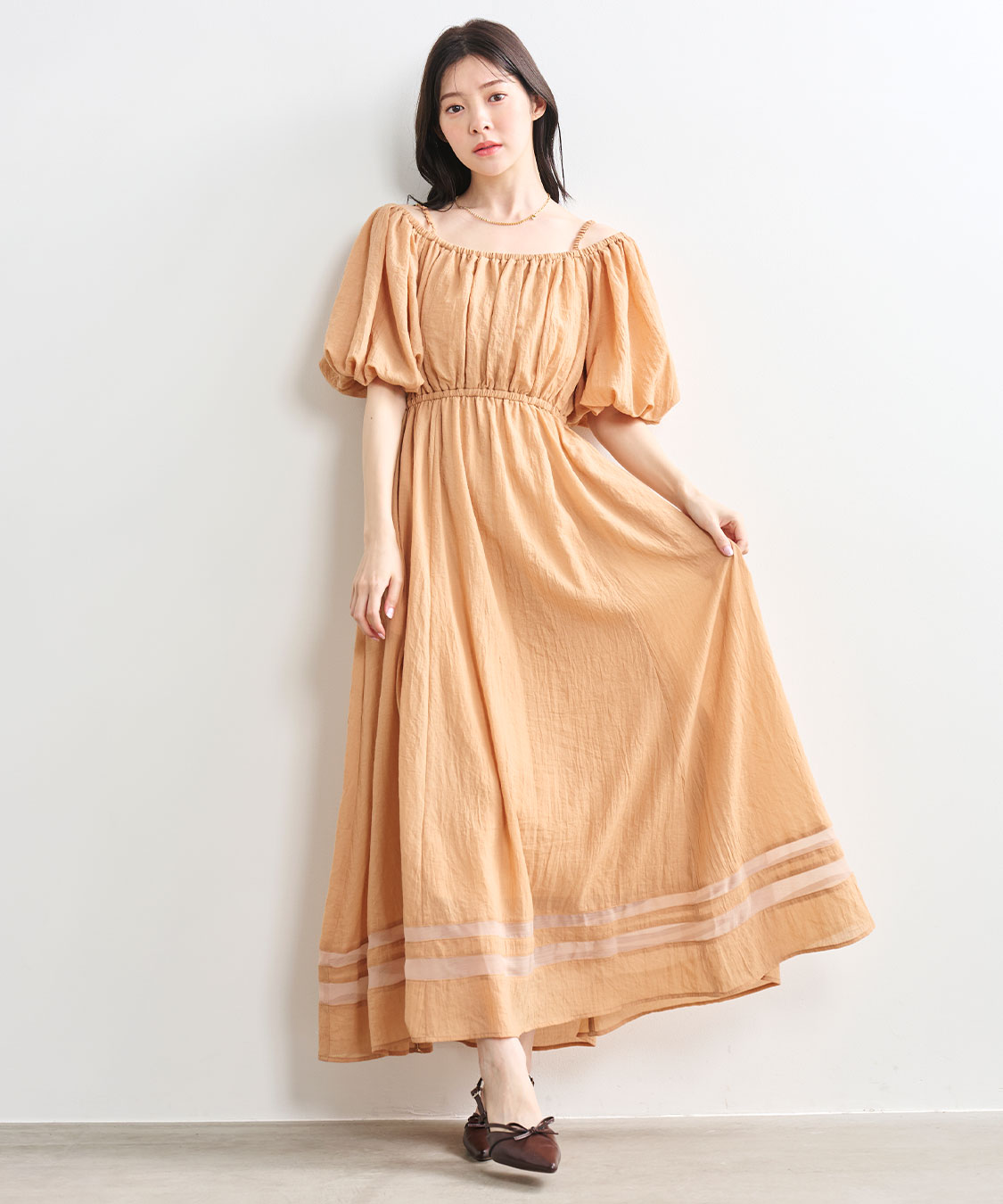バルーンスリーブオフショルワンピース｜PETAL ONLINE（ペタル