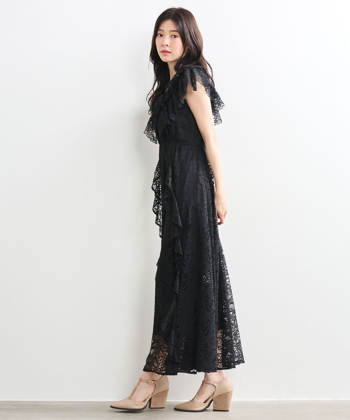 フリルカラーレースワンピース｜PETAL ONLINE（ペタルオンライン）