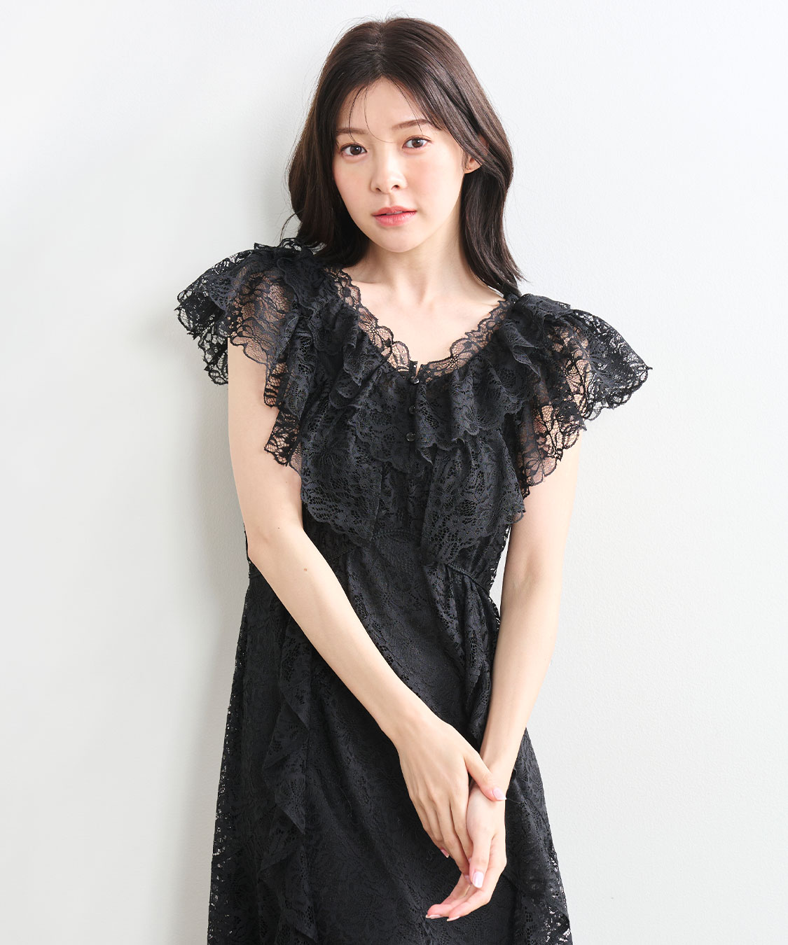 フリルカラーレースワンピース｜PETAL ONLINE（ペタルオンライン）