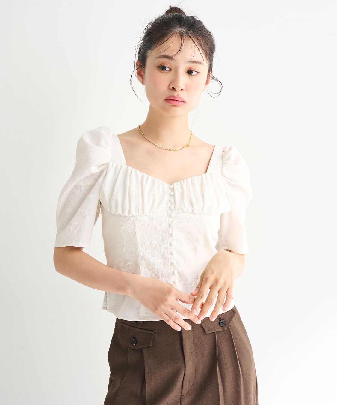 【MARY QUANTコラボ】ビスチェ付きパフスリーブブラウス MARY QUANTコラボ】ビスチェ付きパフスリーブブラウス