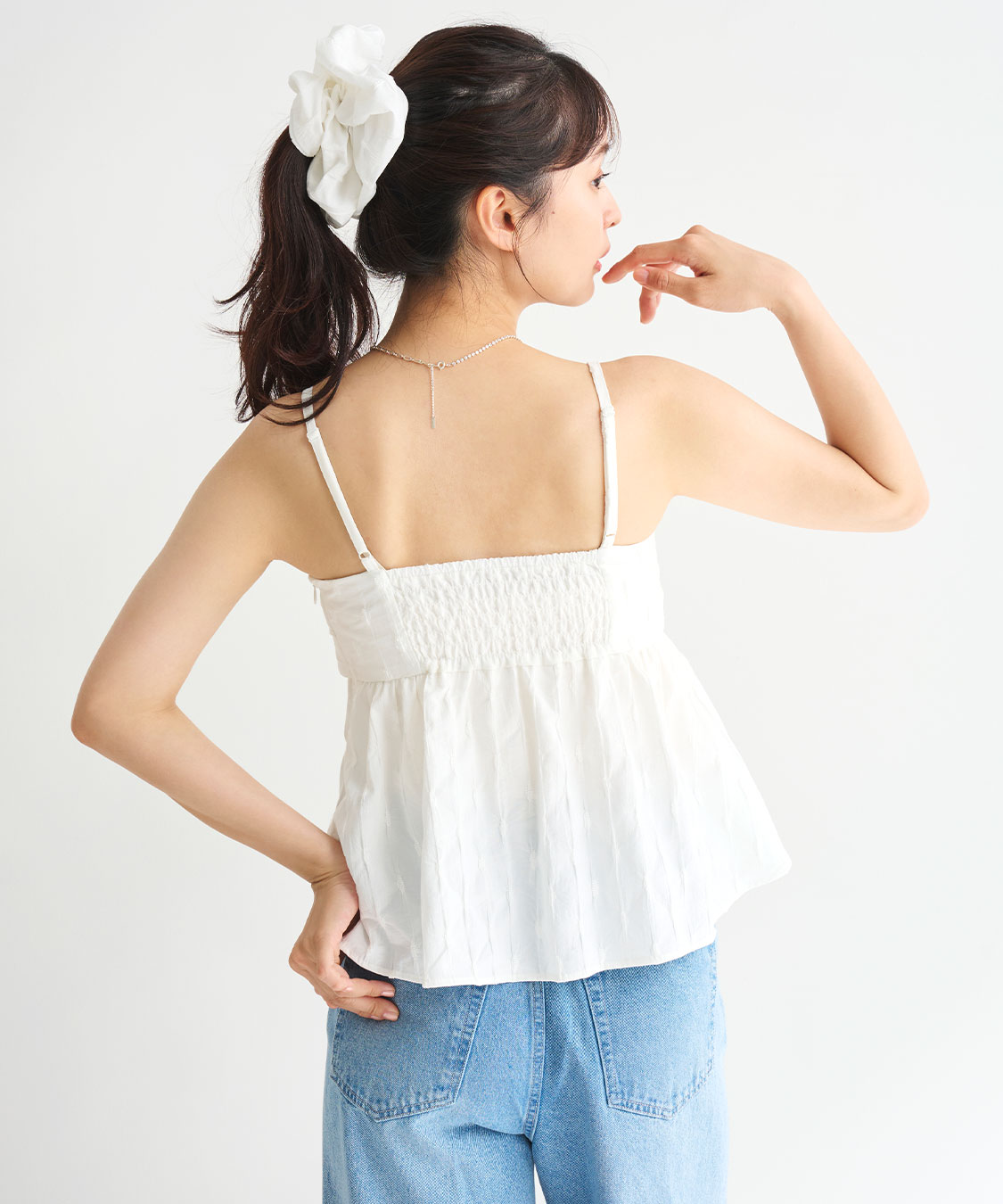 リリアンカラット　新品タグ付き　ショルダーリボンオフショルフリルワンピース SALE30%OFF+2点購入で10%OFFクーポン有／即日発送/LILLIAN CARAT