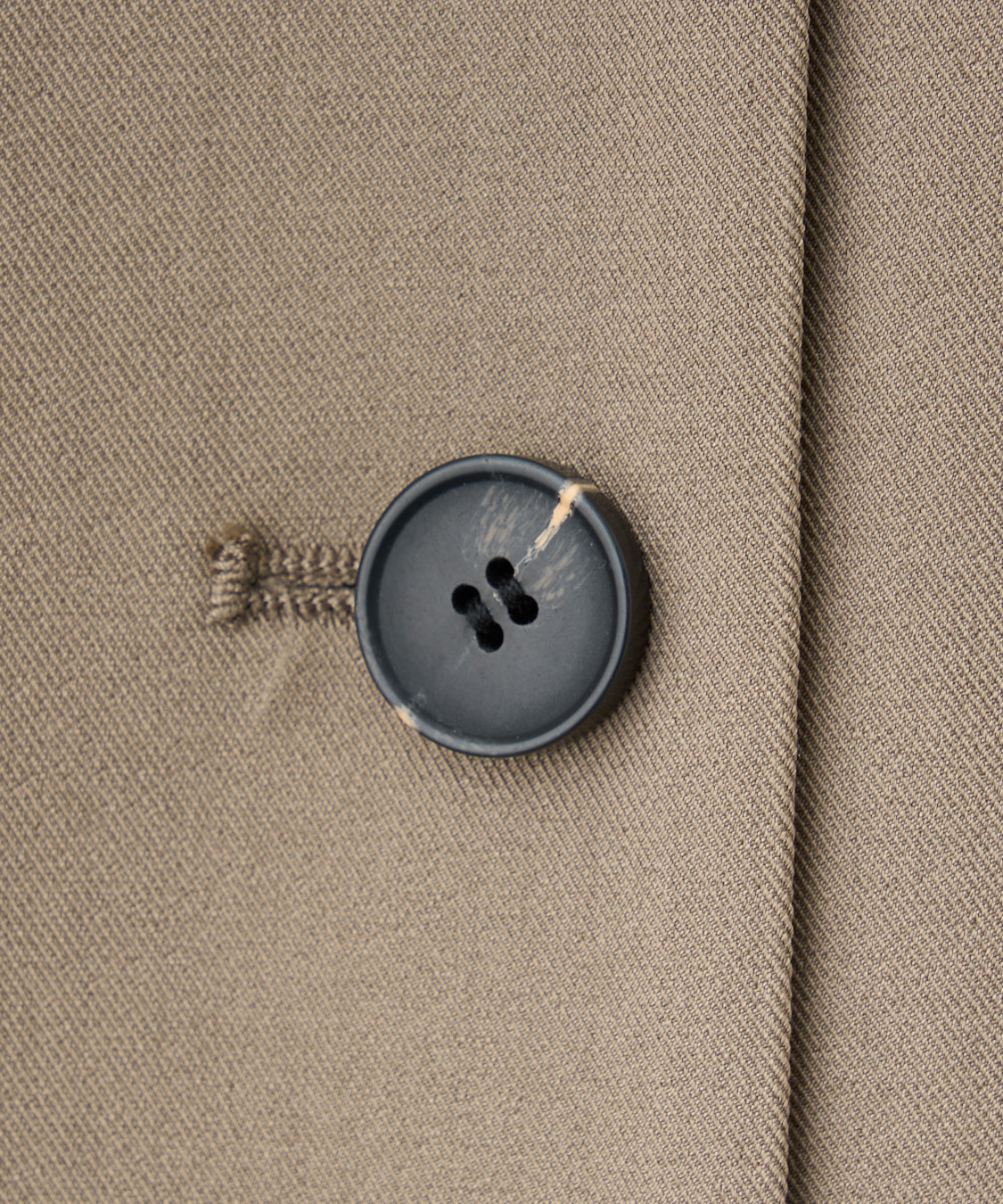 新品タグ付き　ココディール　フォルムタックテーラードジャケット　今季最新 フォルムタックテーラードジャケット｜PETAL ONLINE（ペタル