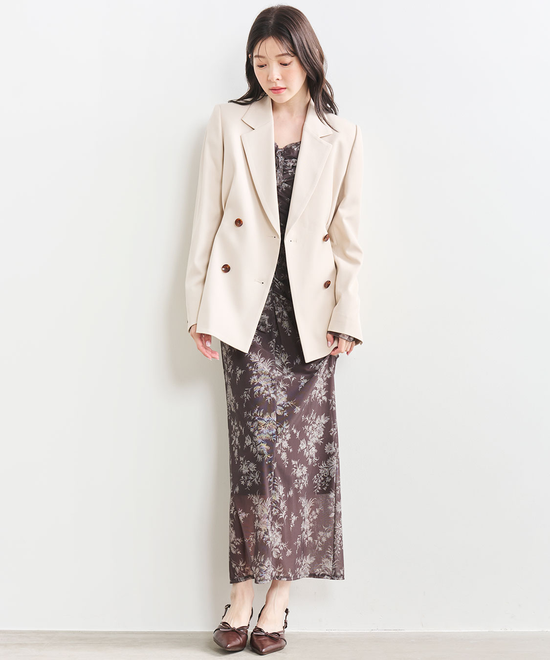 フォルムタックテーラードジャケット｜PETAL ONLINE（ペタルオンライン）