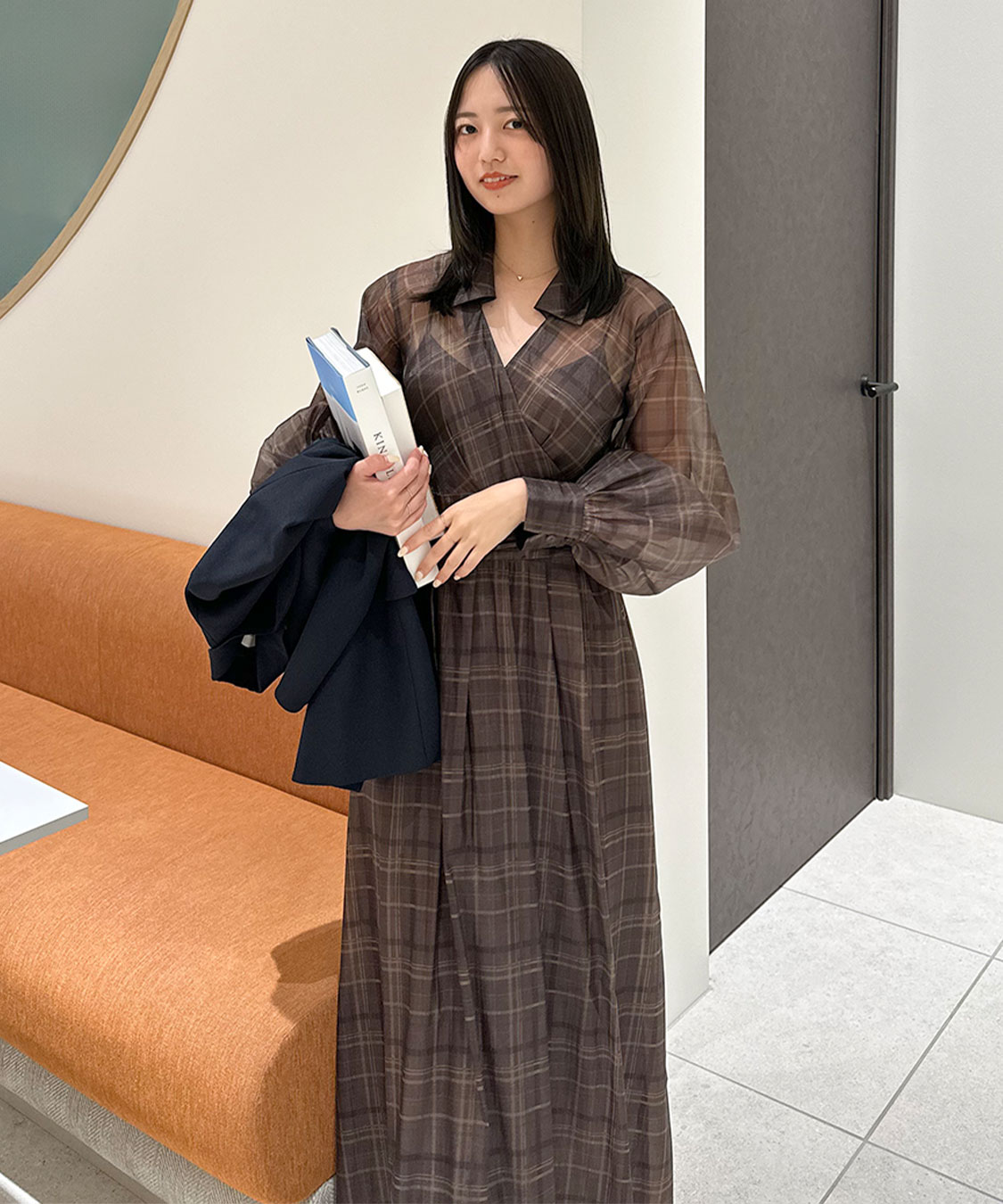 70's赤と白のチェック柄長袖フリルワンピース 61hCiKxCNKL.jpg_BO30,255,255,