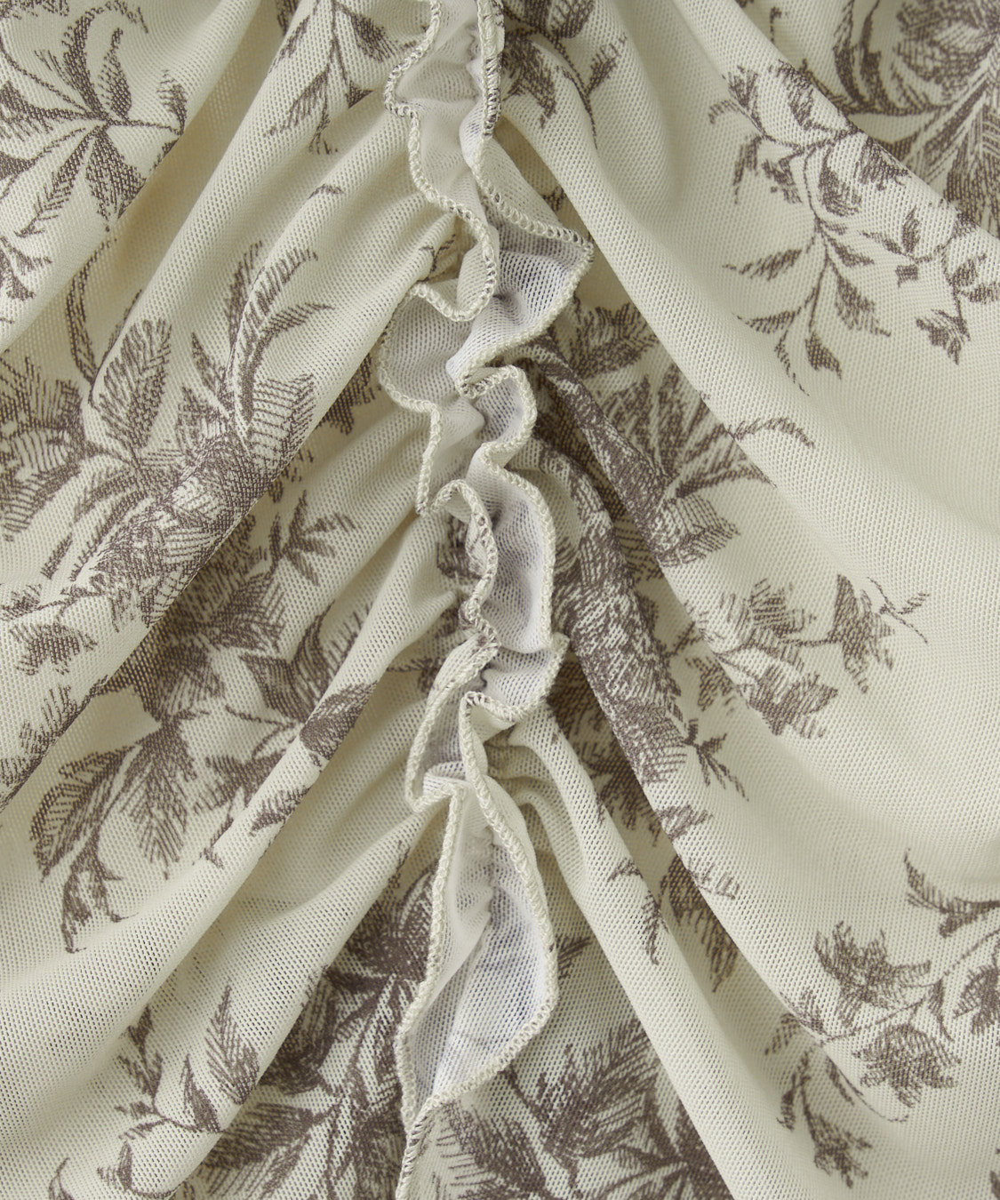 ひまわりメッシュフリフリワンピース見本 夏っぽさ満点♡ POETIQUEから、夏のお嬢さんスタイルにぴったり