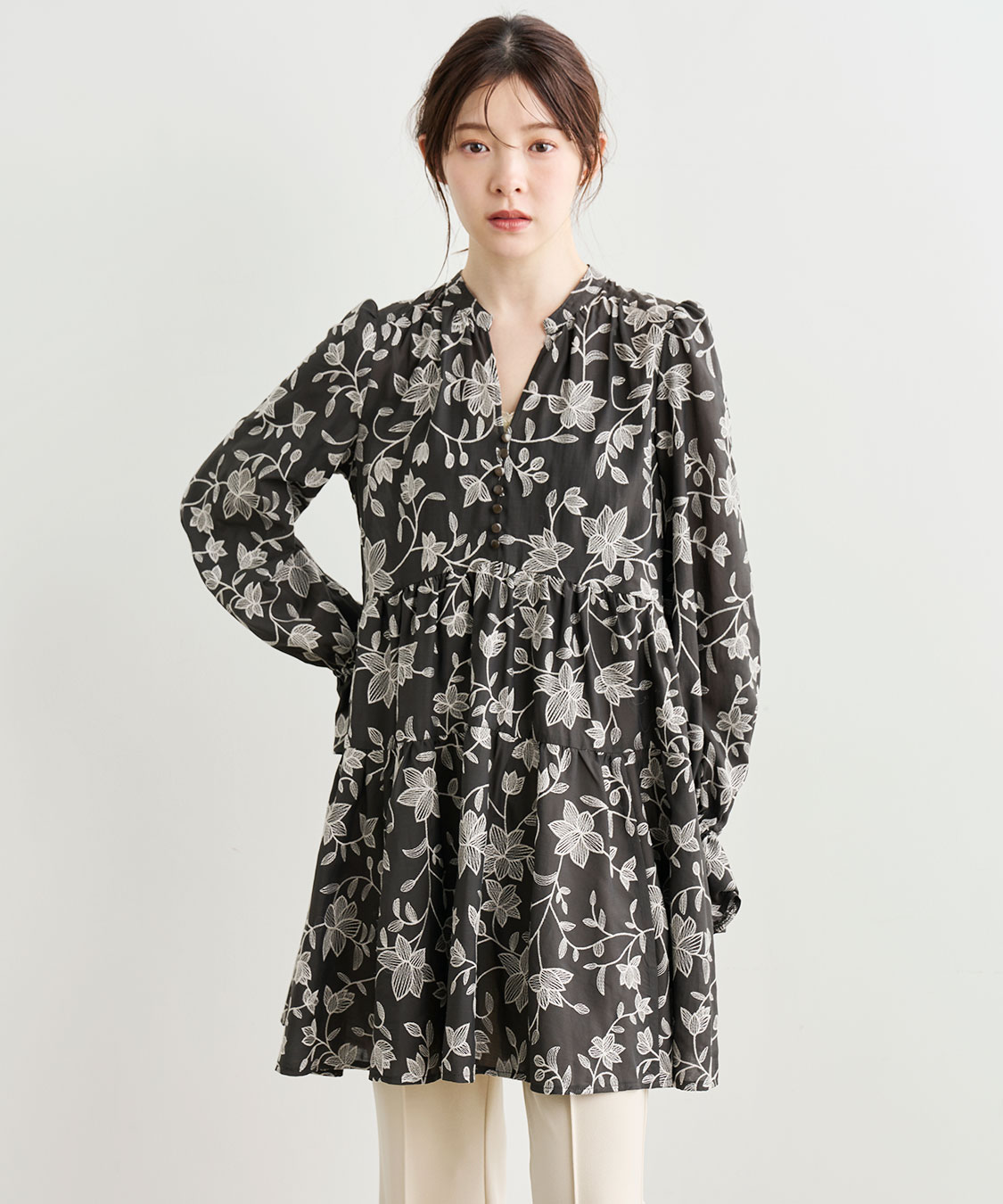 COCODEAL エンブロイダリーティアードミニワンピース サイズ1 エンブロイダリーティアードミニワンピース｜PETAL ONLINE